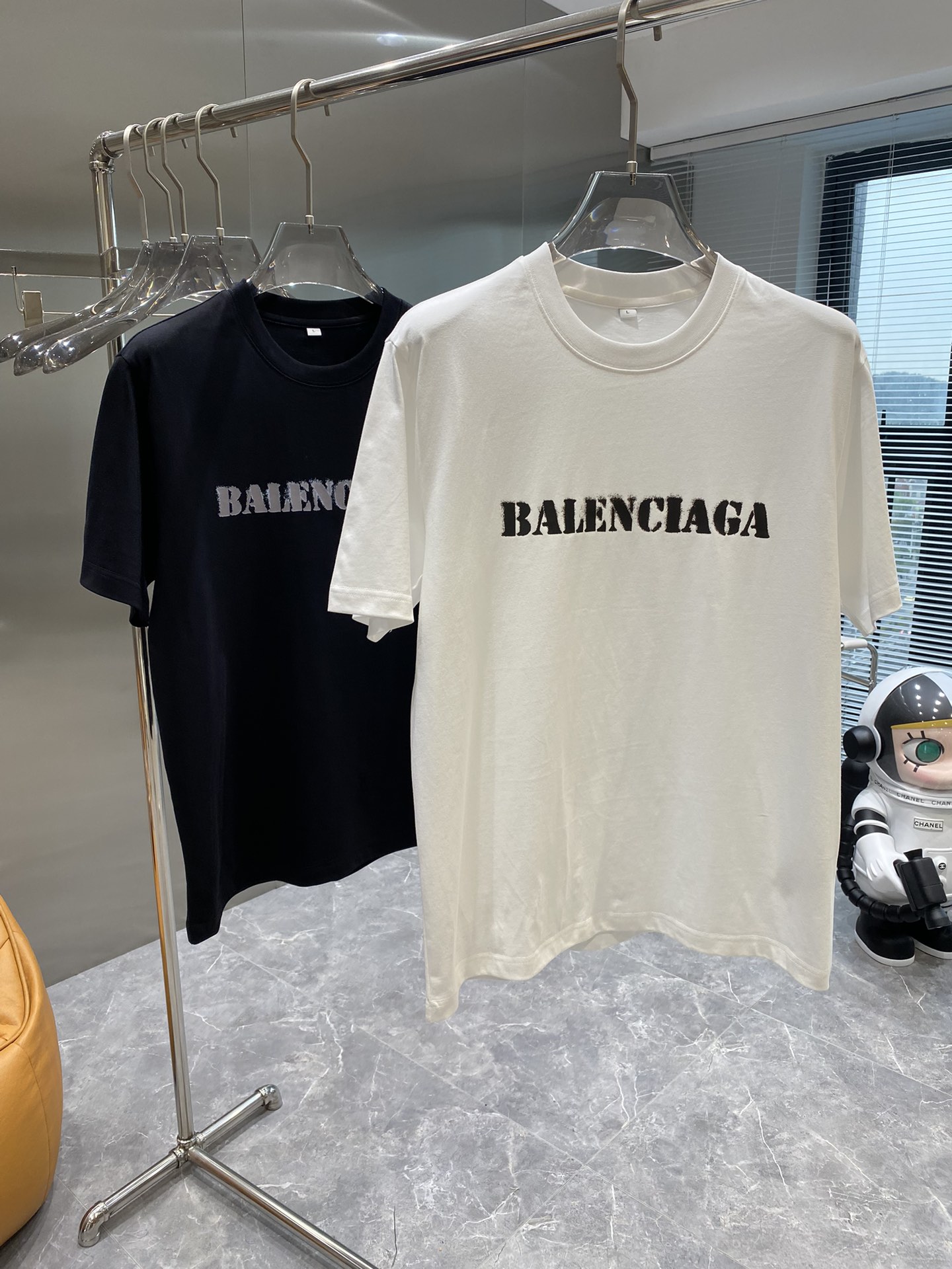 Online Sale
 Balenciaga Clothing T-Shirt Short Sleeve