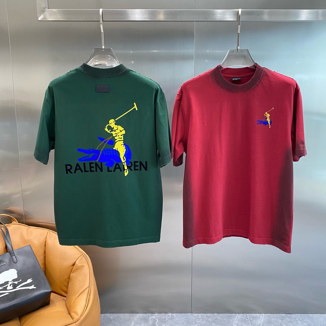 《𝙉𝙚𝙬🤍🖤鳄鱼家》

2025时尚简约潮流短袖，最顶级的品质专柜原单短袖，顶级制作工艺进口面料，专柜款
