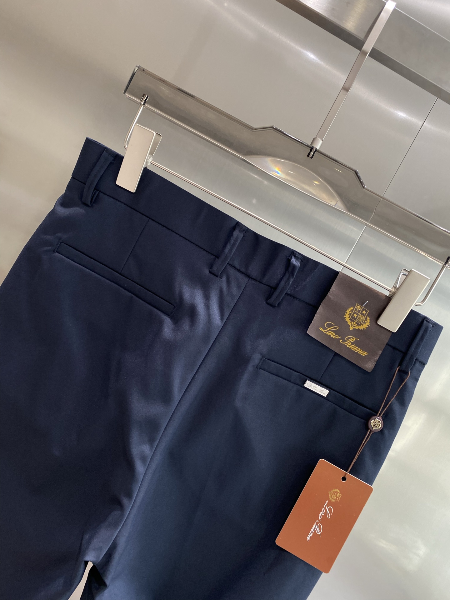 “Stylish LP Pants for Office Confidence” - 图片 9