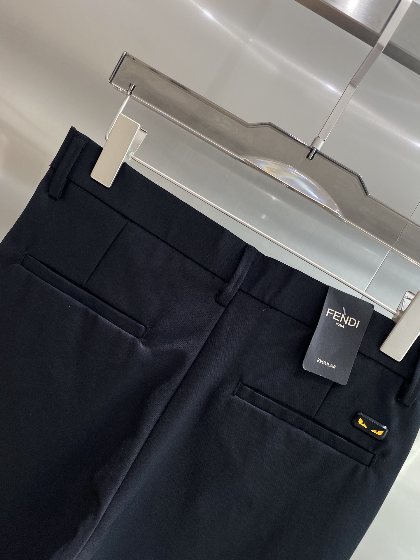 Fashionable and Comfortable New Queen’s Home Fenders: Perfect Fit and Soft Fabric - 图片 9