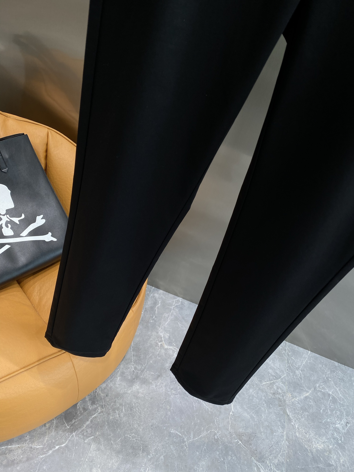 Fashionable Burberry Suits: Classic Style, Comfortable Fabric, Timeless Design. - 图片 5