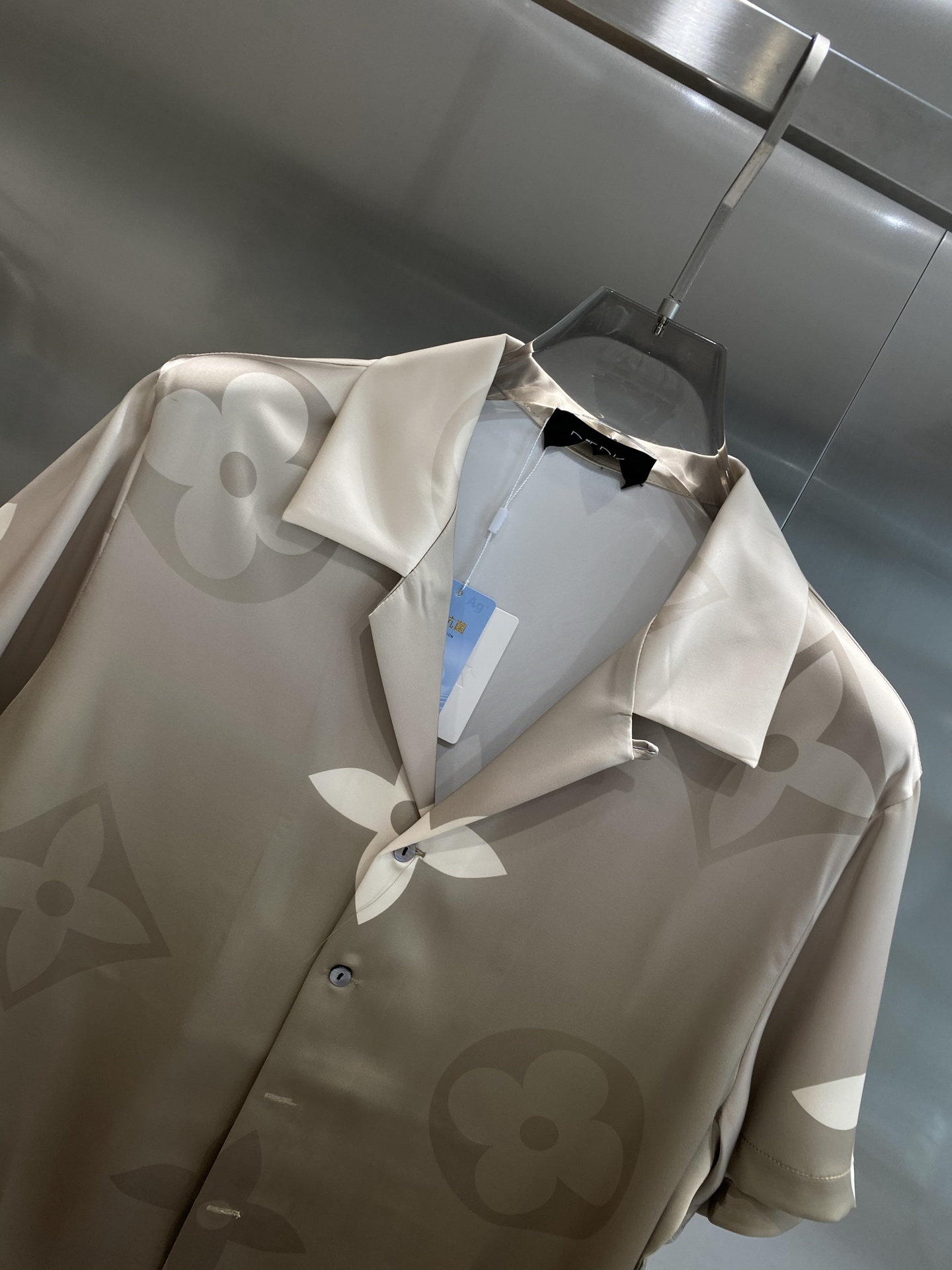 《𝙉𝙚𝙬🤍🖤驴家》休闲睡衣套装 高订天绸丝面料升级工艺升级 家居服 高定俄罗丝面料亲肤轻柔舒适 家居必备