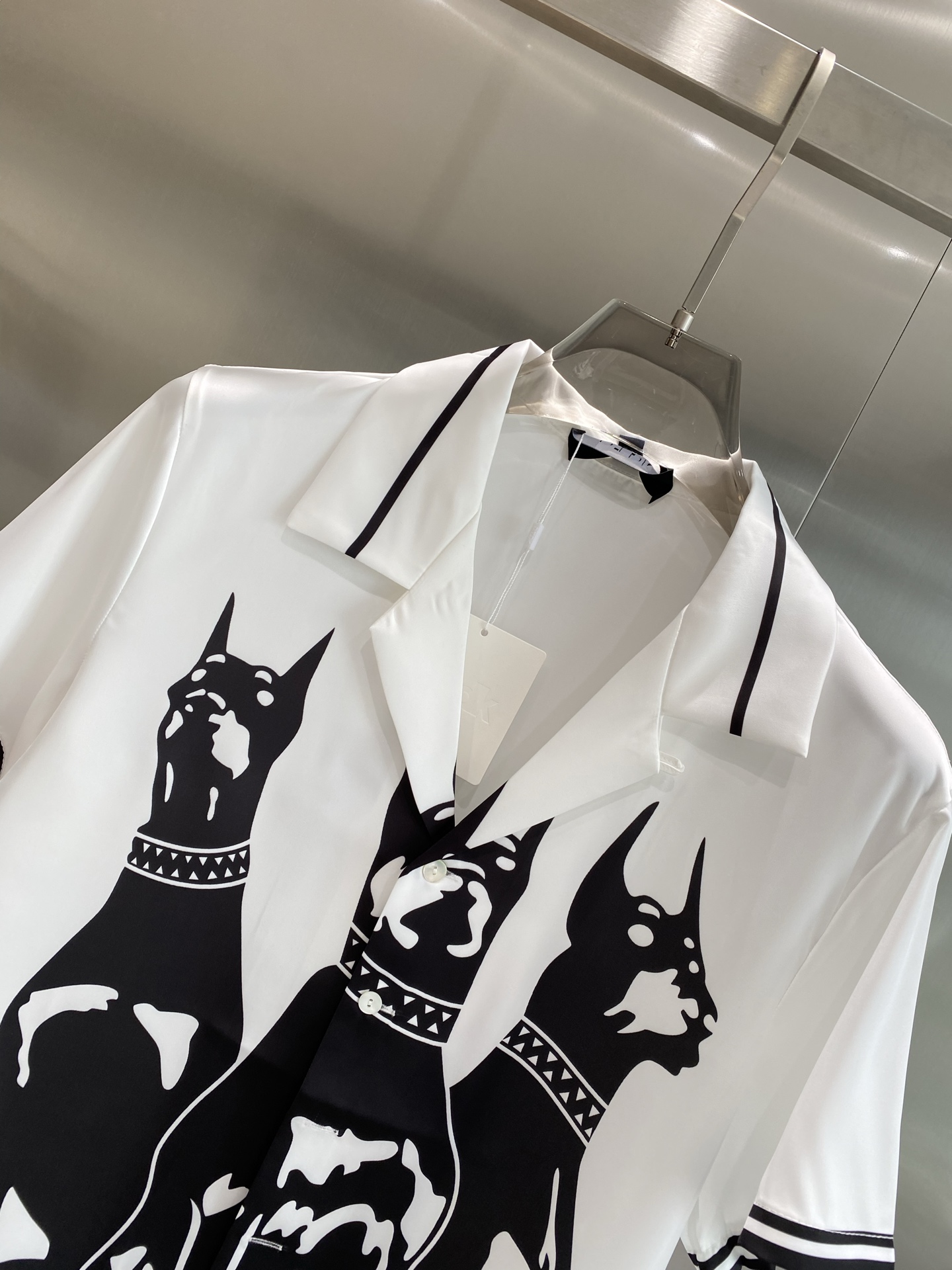 《𝙉𝙚𝙬🤍🖤纪家》休闲睡衣套装 高订天绸丝面料升级工艺升级 家居服 高定俄罗丝面料亲肤轻柔舒适 家居必备