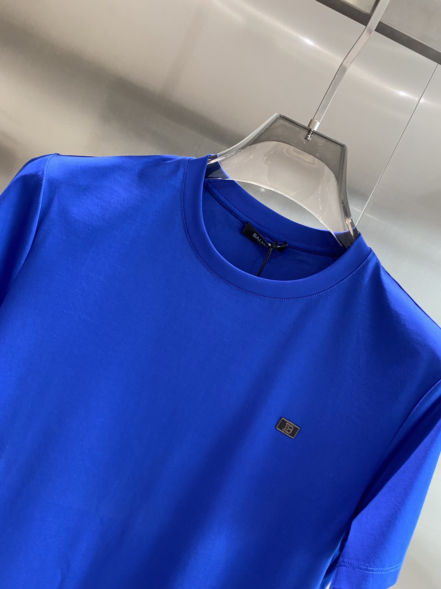 “Balman Short Sleeves: Simple and Cool Summer Fashion for New Queens” - 图片 4