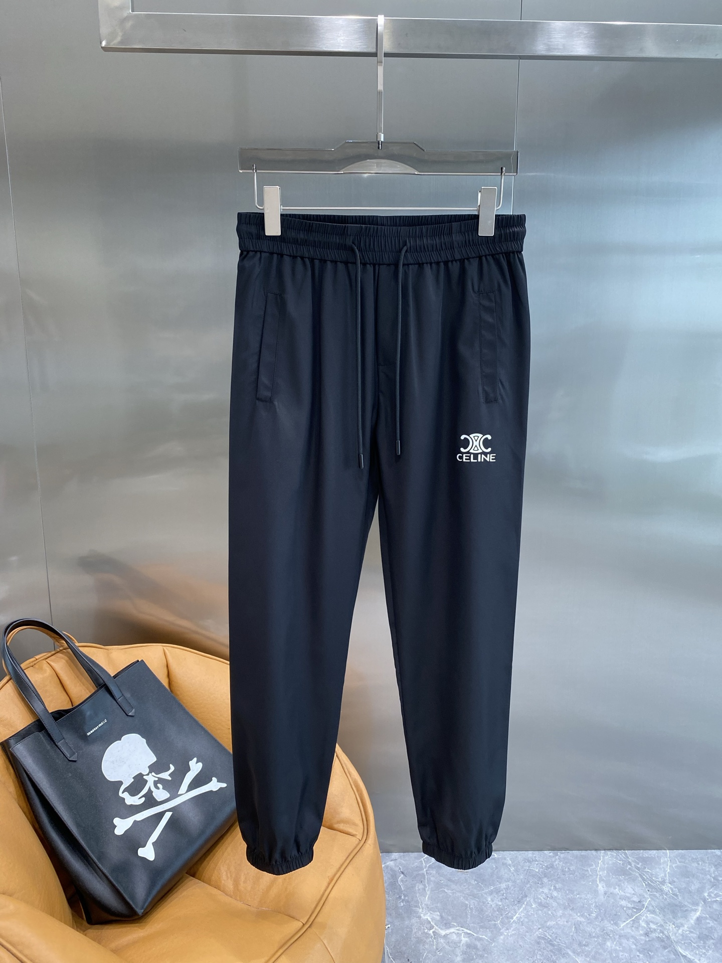 Stylish Black Leisure Pants by Céline: Perfect Fit for New Year’s Fashion Champion