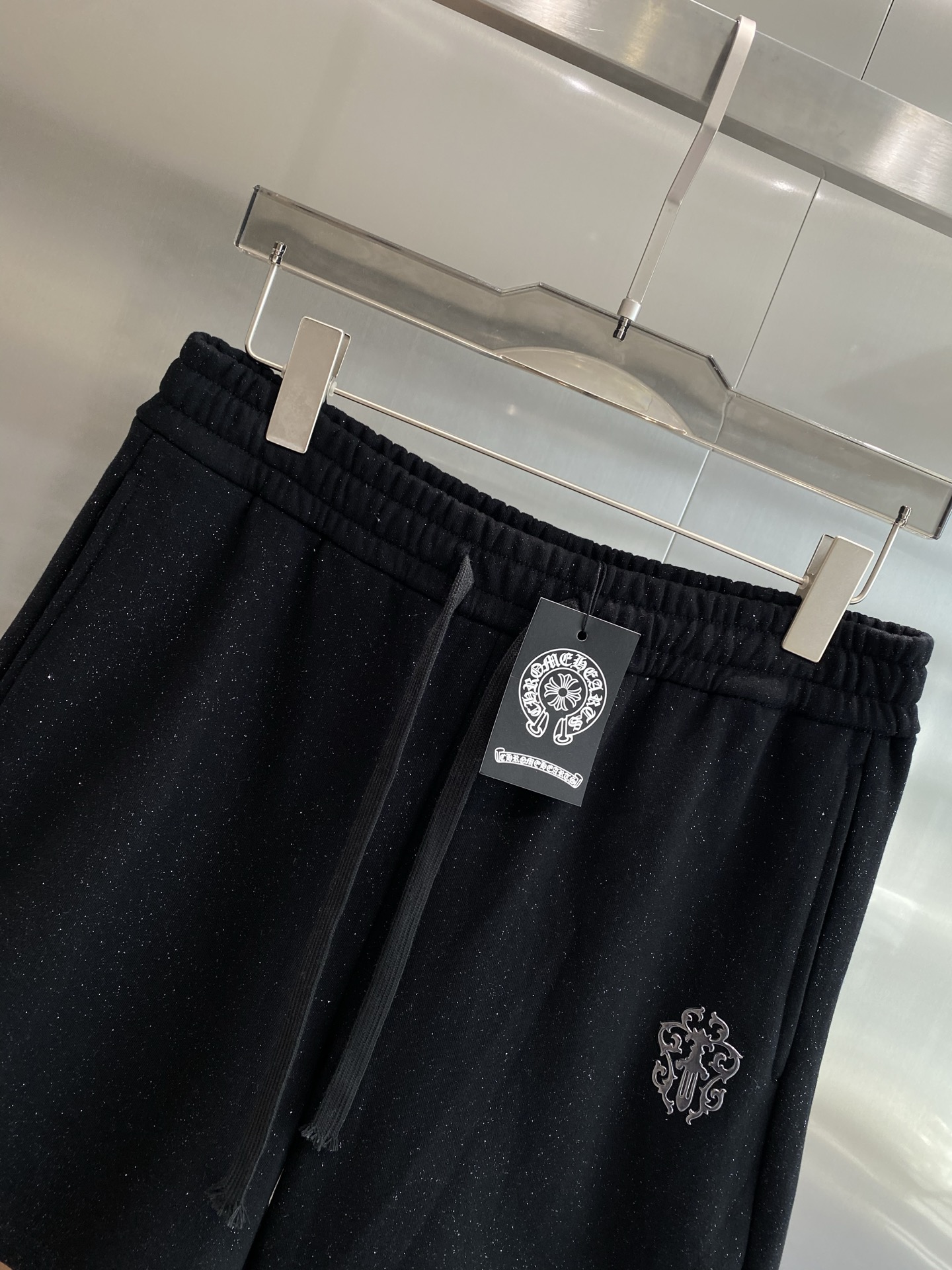 Luxurious and Fashionable New York House: Perfect 2025 Summer Shorts with Comfortable and Regulated Fabrics - 图片 5