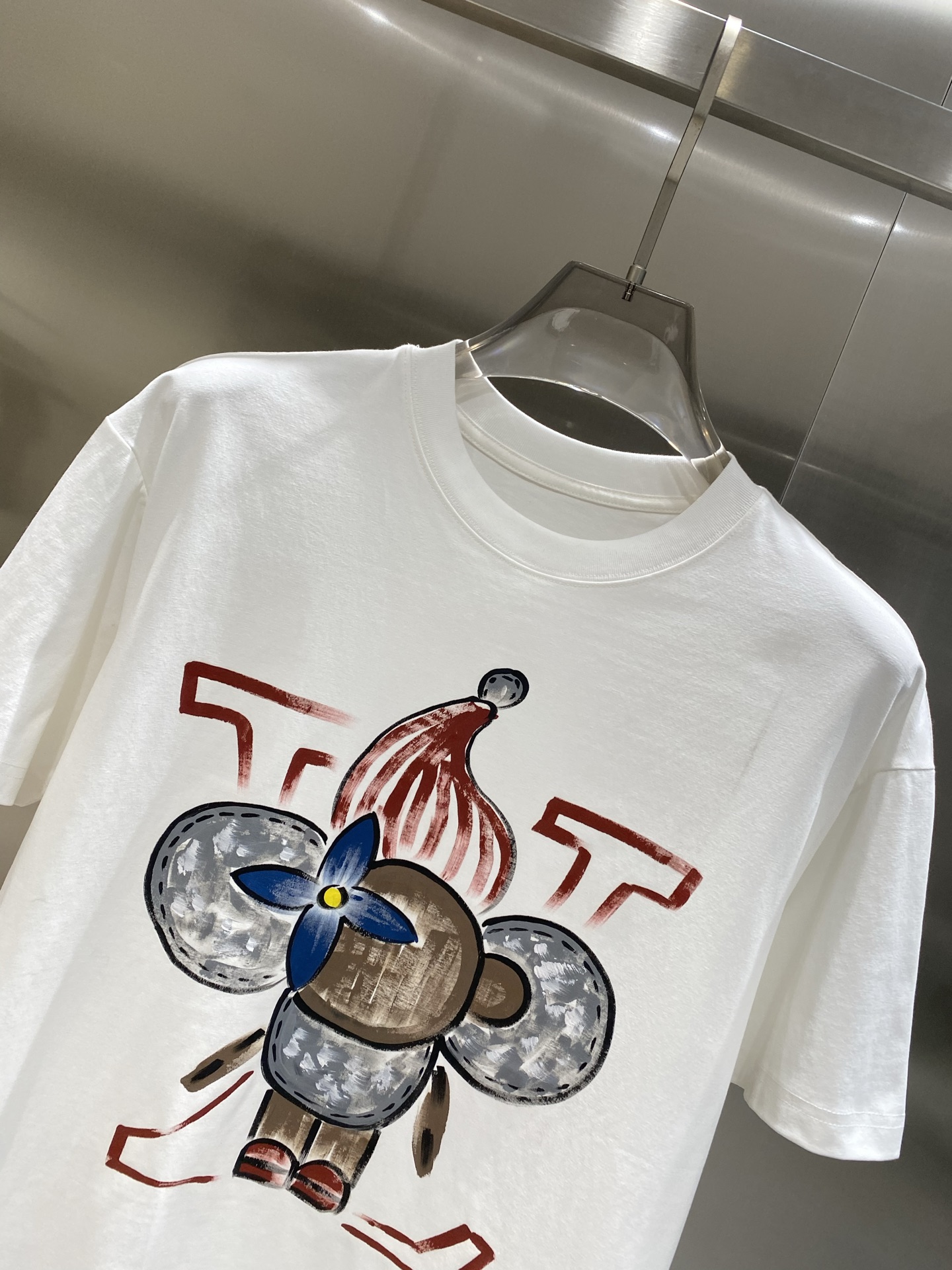 《𝙉𝙚𝙬🤍🖤驴家》路易威*LV 25ss春夏新款首发专柜最新款短袖圆领T恤 手绘工艺 高端订制 设计前卫