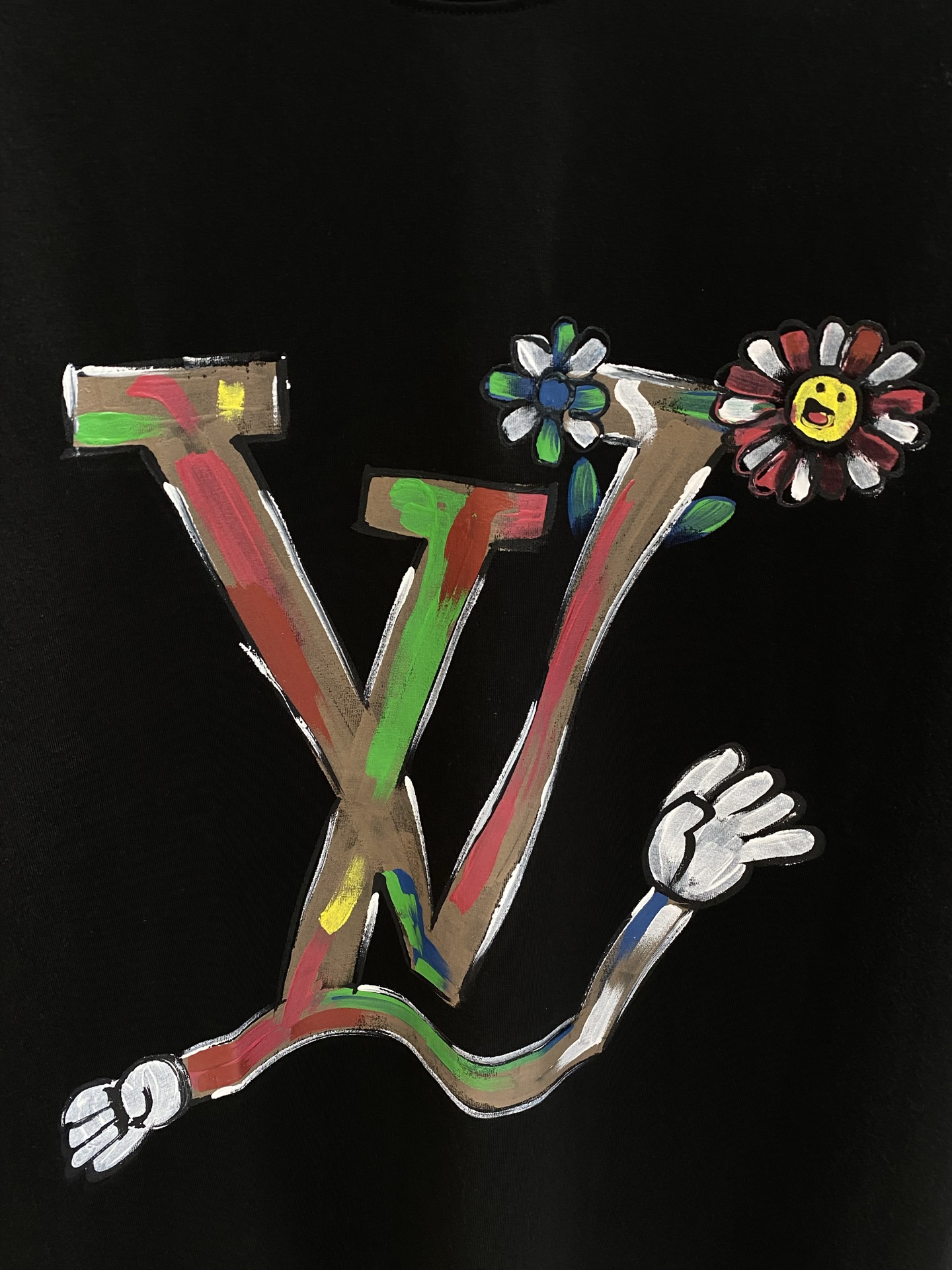 《𝙉𝙚𝙬🤍🖤驴家》路易威*LV 25ss春夏新款首发专柜最新款短袖圆领T恤 手绘工艺 高端订制 设计前卫