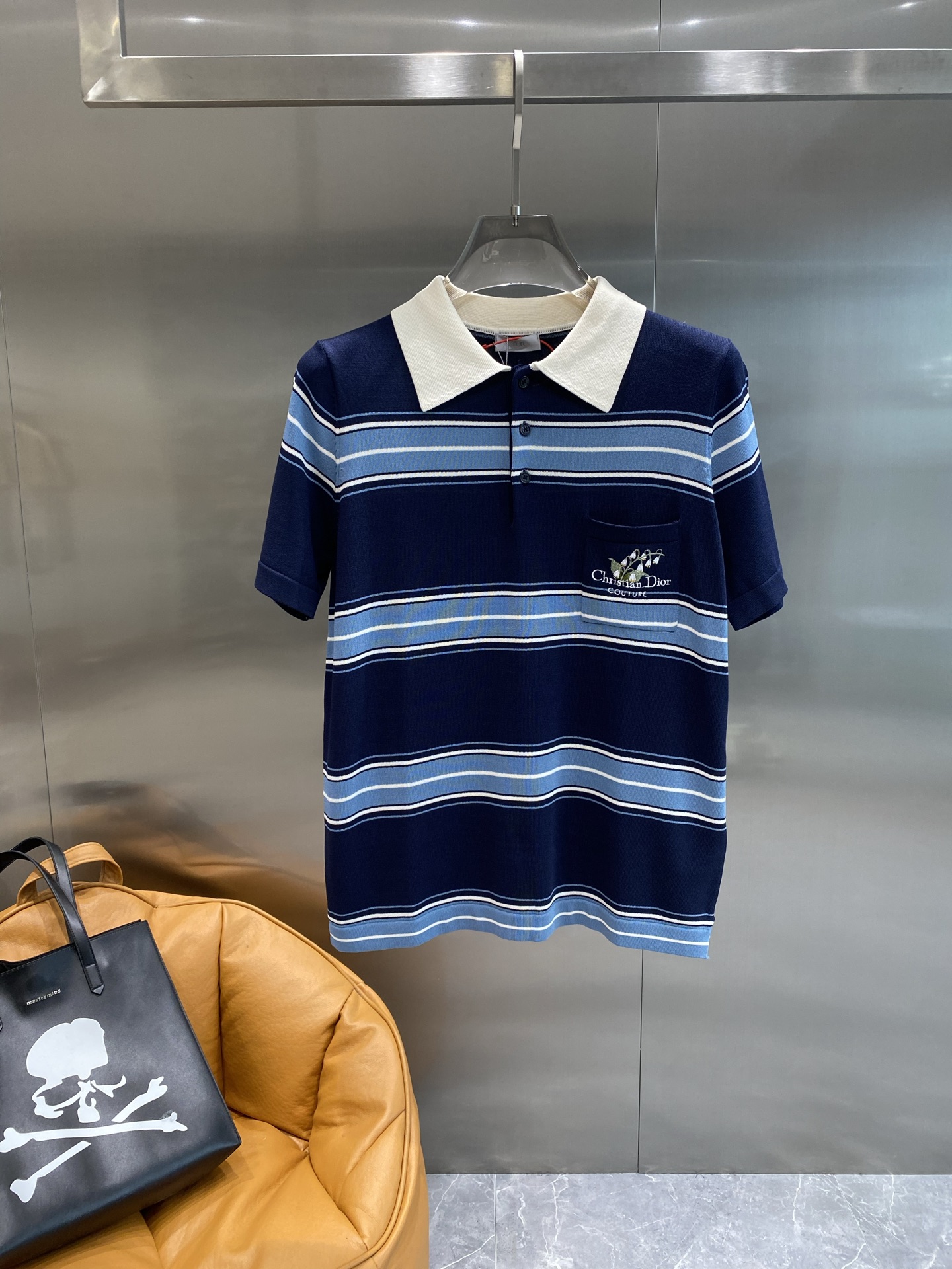 NO:448768,'Dijia' 2025 new men's knitted lapel short-sleeved POLO shirt classic business men's shirt collar Polo shirt tensile long velvet cotton fabric presents. Create an elegant texture, integrated with the close thread of the feet Original customization Imported yarn color dye S-XXL the next day,,dior,shirts,T-shirt,alexander wang19860909《迪家》 2025新款男士针织翻领短袖POLO衫 经典商务男装衬衫领 Polo 衫天丝长绒棉面料呈现.营造出优雅纹理,一体齐脚收口螺纹 原版定制 进口纱线色染S-XXL隔天,,dior,shirts,T-shirt,alexander wang,Men's clothing