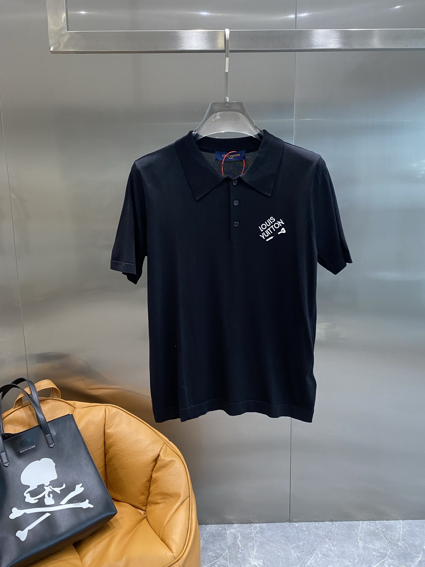 NO:448774,'Donkey Family' 2025 new men's knitted lapel short-sleeved POLO shirt classic business men's shirt collar Polo shirt tensile long velvet cotton fabric presents. Create an elegant texture, one-piece close thread original customization Imported yarn color dye S-XXL the next day,,louis vuitton,louis vuitton,shirts,T-shirt,alexander wang19860909《驴家》 2025新款男士针织翻领短袖POLO衫 经典商务男装衬衫领 Polo 衫天丝长绒棉面料呈现.营造出优雅纹理,一体齐脚收口螺纹 原版定制 进口纱线色染S-XXL隔天,,louis vuitton,louis vuitton,shirts,T-shirt,alexander wang,Men's clothing