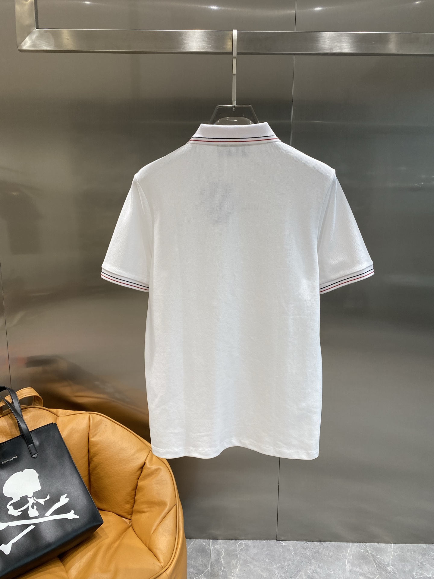 Prada 25SS Silk Polo Shirt - Short Sleeve, Classic Fit, and Comfortable 10 i1751111385817 1177 0 8