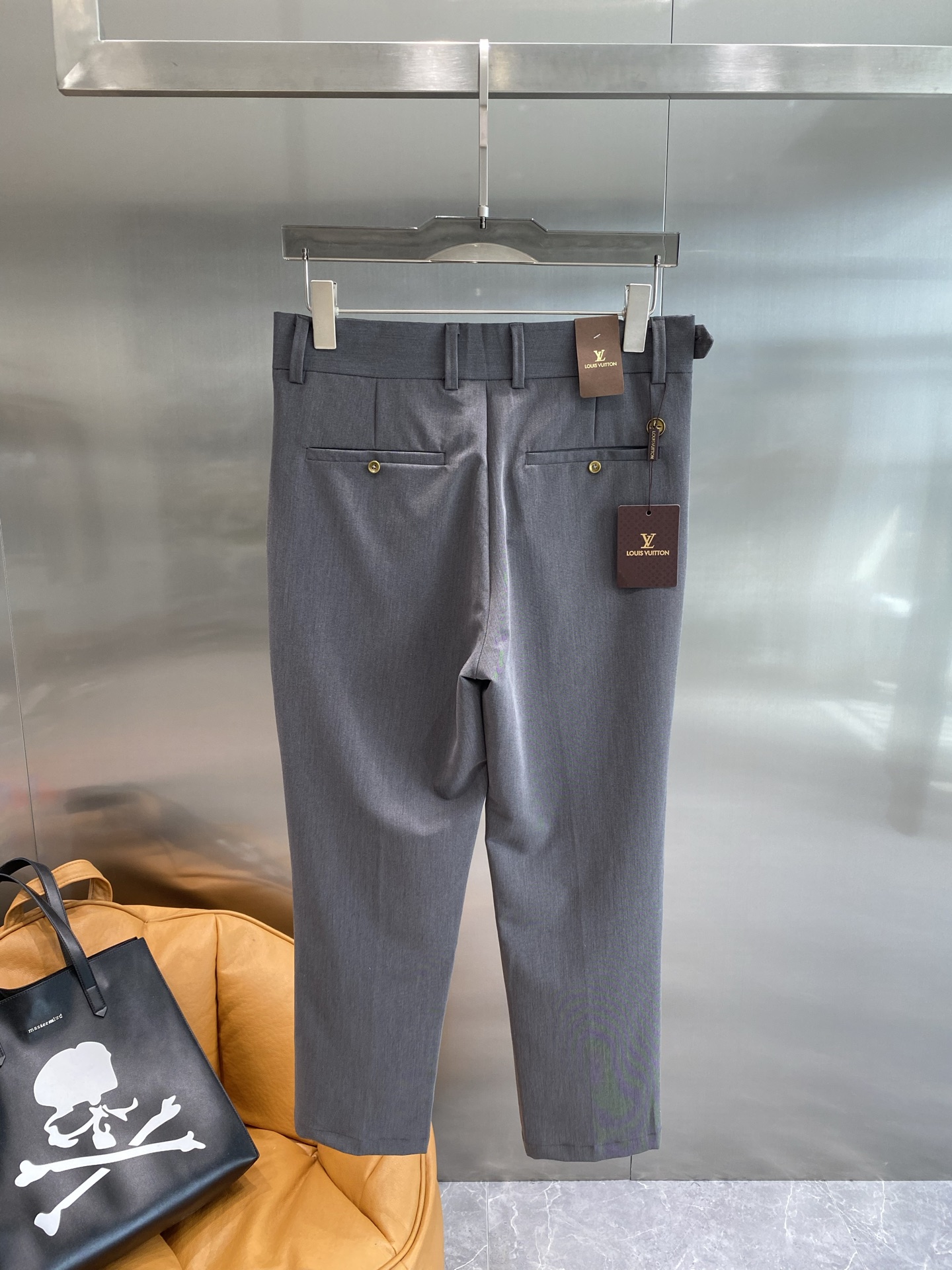 Louis Vuitton 2025 Spring/Summer Custom Fabric Casual Pants 8 i1751111756748 8412 0 6