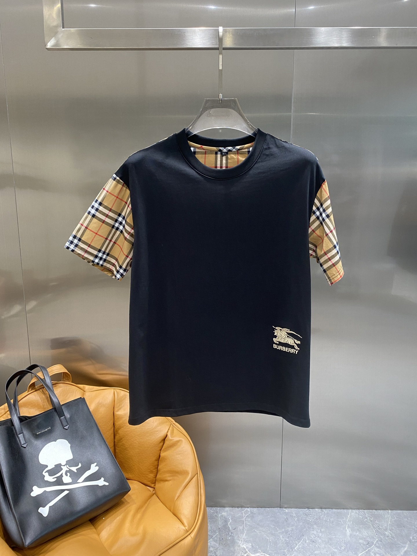 “Custom Men’s Summer Shorts Suit: Top Comfort and Impeccable Design” - 图片 4