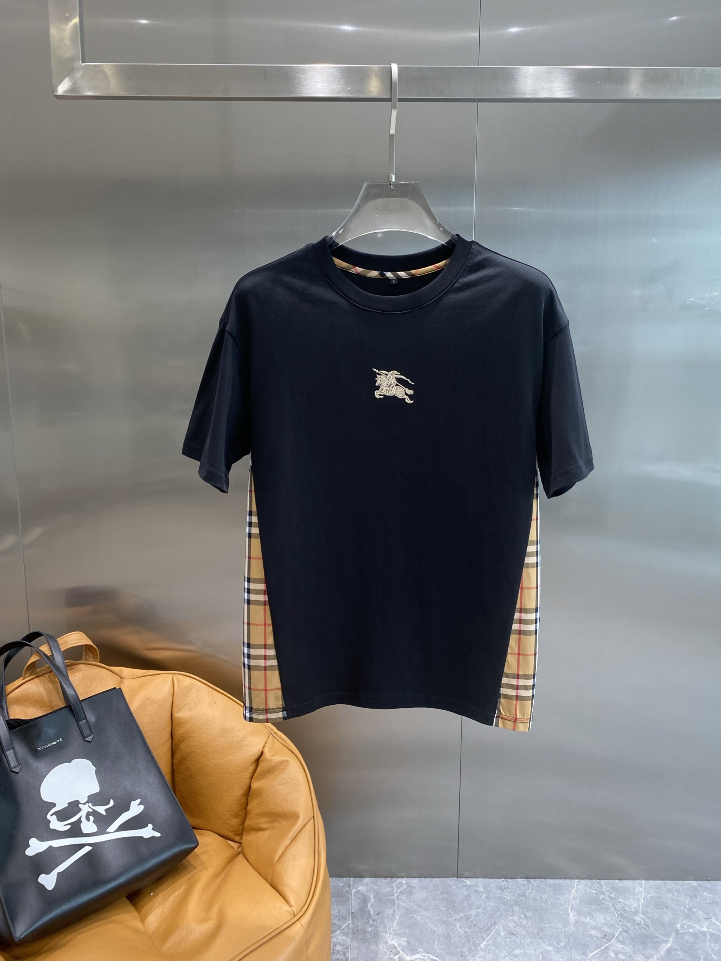 “High-end Custom Cotton Shorts for Spring/Summer 2025: The New Peaks” - 图片 3