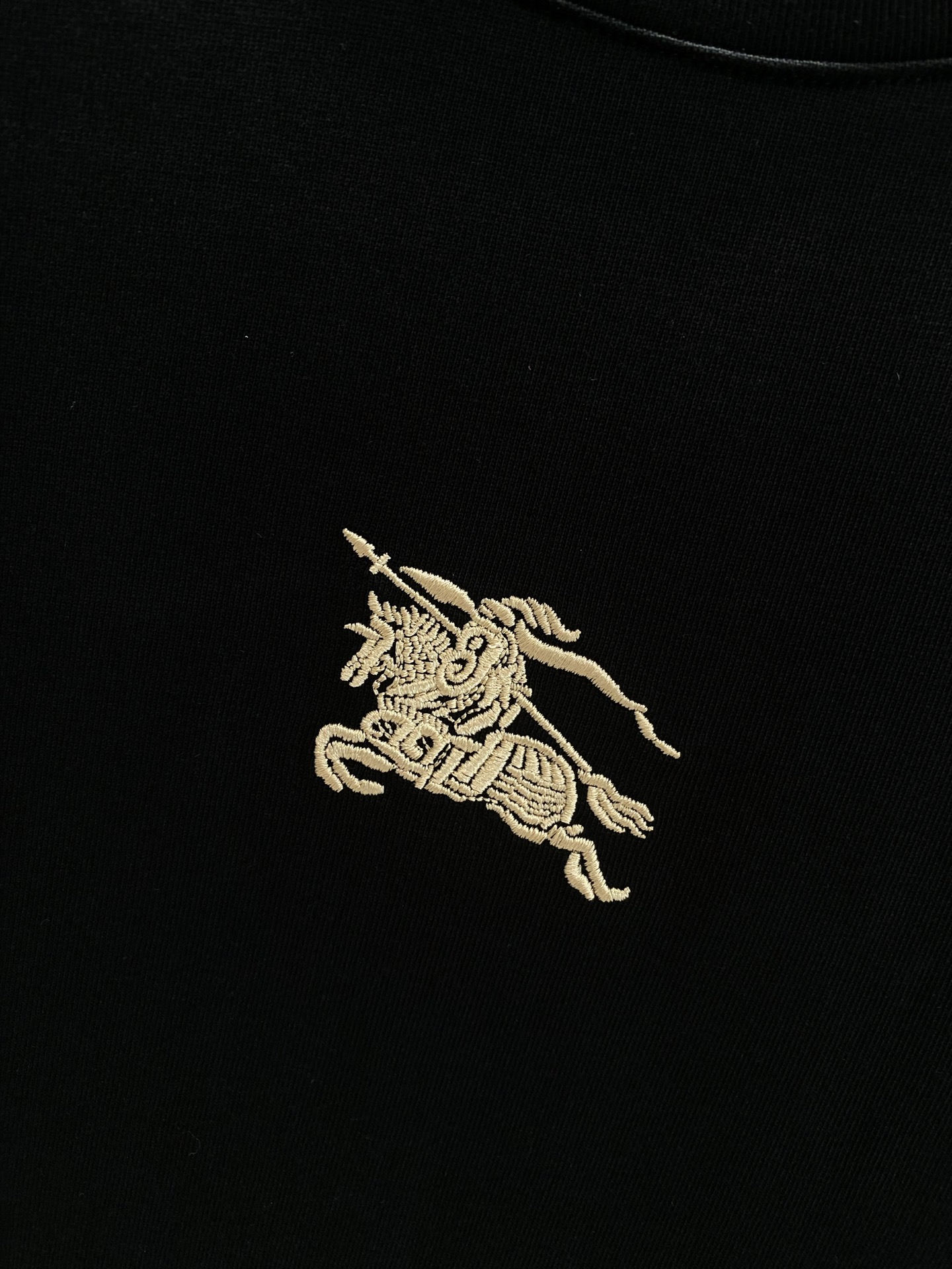 “High-end Custom Cotton Shorts for Spring/Summer 2025: The New Peaks” - 图片 5