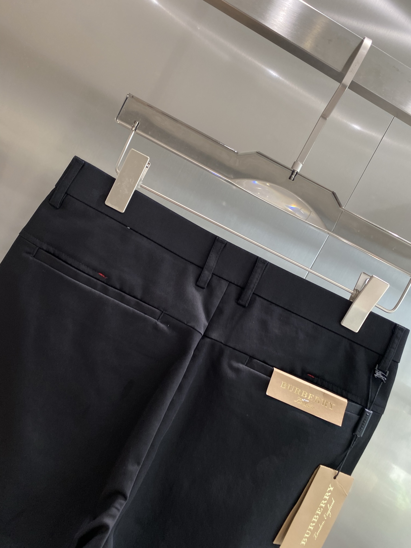“New Peaks: 205 Shorts, Trophies Design, Fabric Customization, Imported Customers, Exemption” - 图片 9