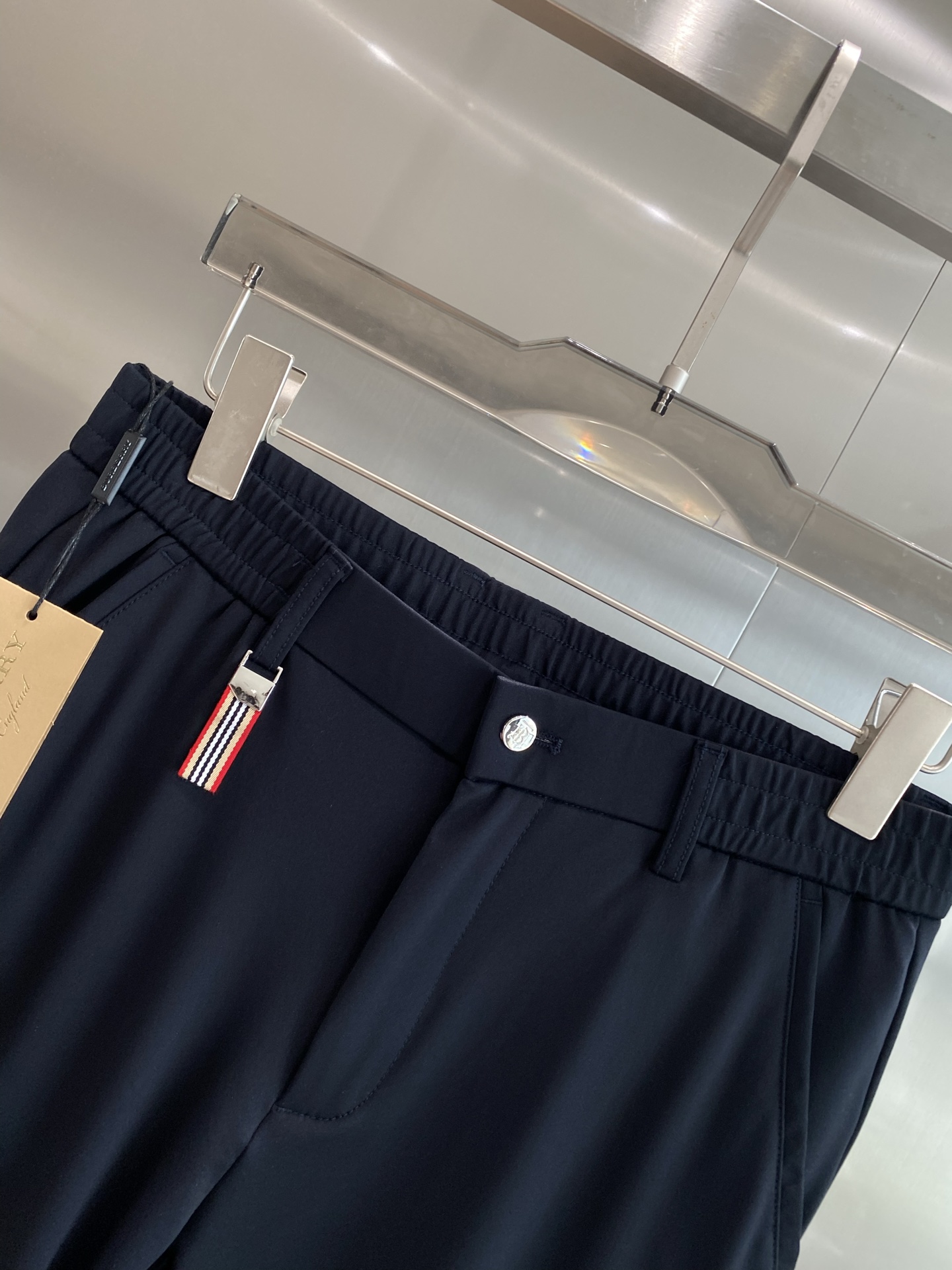 “MIT Leisure Pants: Spring 2025 Summer Edition with Custom Fabric and Stylish Comfort” - 图片 3