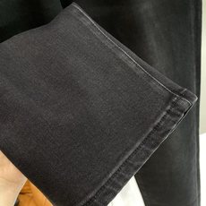 《𝙉𝙚𝙬🖤❤️罗家》 2026秋季重工水洗休闲牛仔裤,进口原版水洗弹力面料,舒适有弹性,独特设计,版型超正,舒适透气,档 《𝙉𝙚𝙬🖤❤️罗家》 2026秋季重工水洗休闲牛仔裤,进口原版水洗弹力面料,舒适有弹性,独特设计,版型超正,舒适透气,档