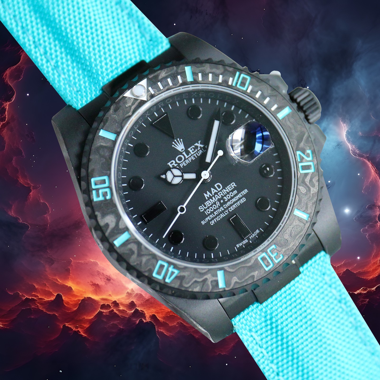 🔥最新升级BLAKEN新品定制款SUB水鬼，完美呈现！
1：升级更便捷-更百搭的魔术贴表带！通用大小手腕/男士女士均适合佩戴！
2：特别定制碳纤维圈口,多颜色搭配可以选！BLAKEN赋予水鬼不一样的风格，体现全新的视觉和触觉体验！
3：经过无数次的修改，终于呈现出刻字立体，且条丁外有外影的对版本完美圈口，温润如玉的超强夜光珠！
4：整表均采用904L精钢，特别进行了表壳黑化处理，质感同正品一致
5：搭载全新的3135机芯，质量稳定，每个机芯都经过严格检测，返修率低！
BLAKEN做工完美，几乎到了极致，欢迎品鉴！
