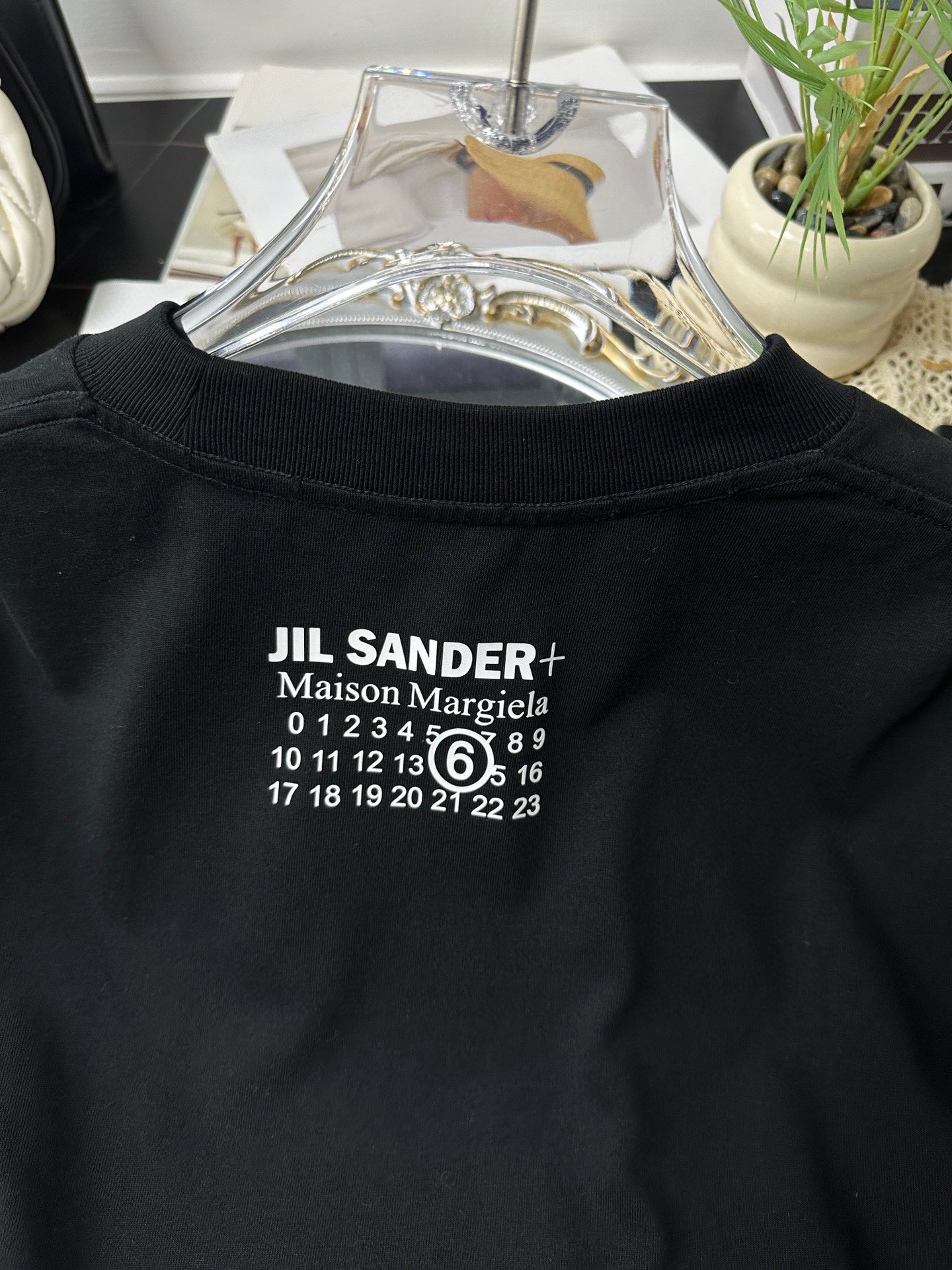 High-Quality Female Suit with Exclusive Design for Early Autumn Fashionistas - 图片 6