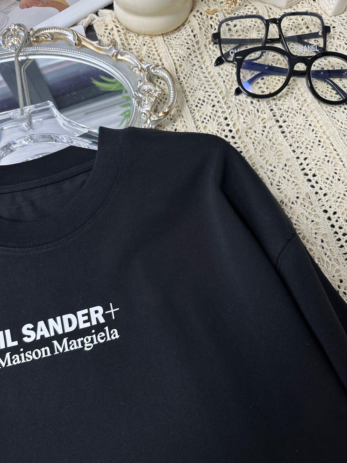 High-Quality Female Suit with Exclusive Design for Early Autumn Fashionistas - 图片 5