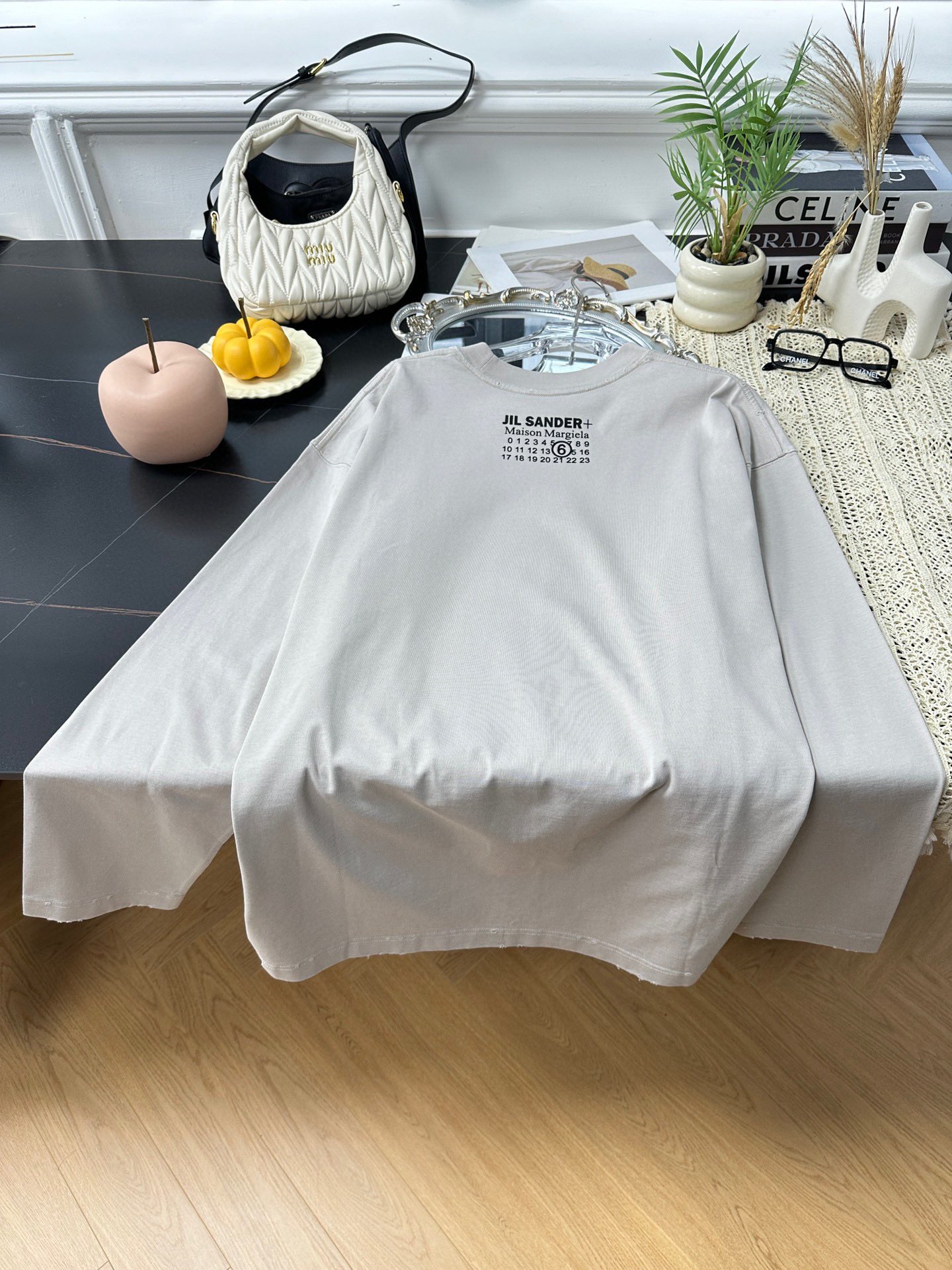 High-End Quality Female Suit with Exclusive Logo Letter Design for Early Autumn Fashion - 图片 7