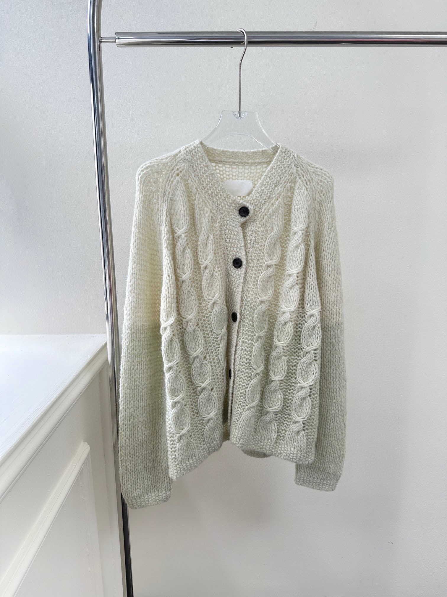 High-End Women’s Suit: 24 SS Early Autumn Collection with Tweed and Cufflink - 图片 1