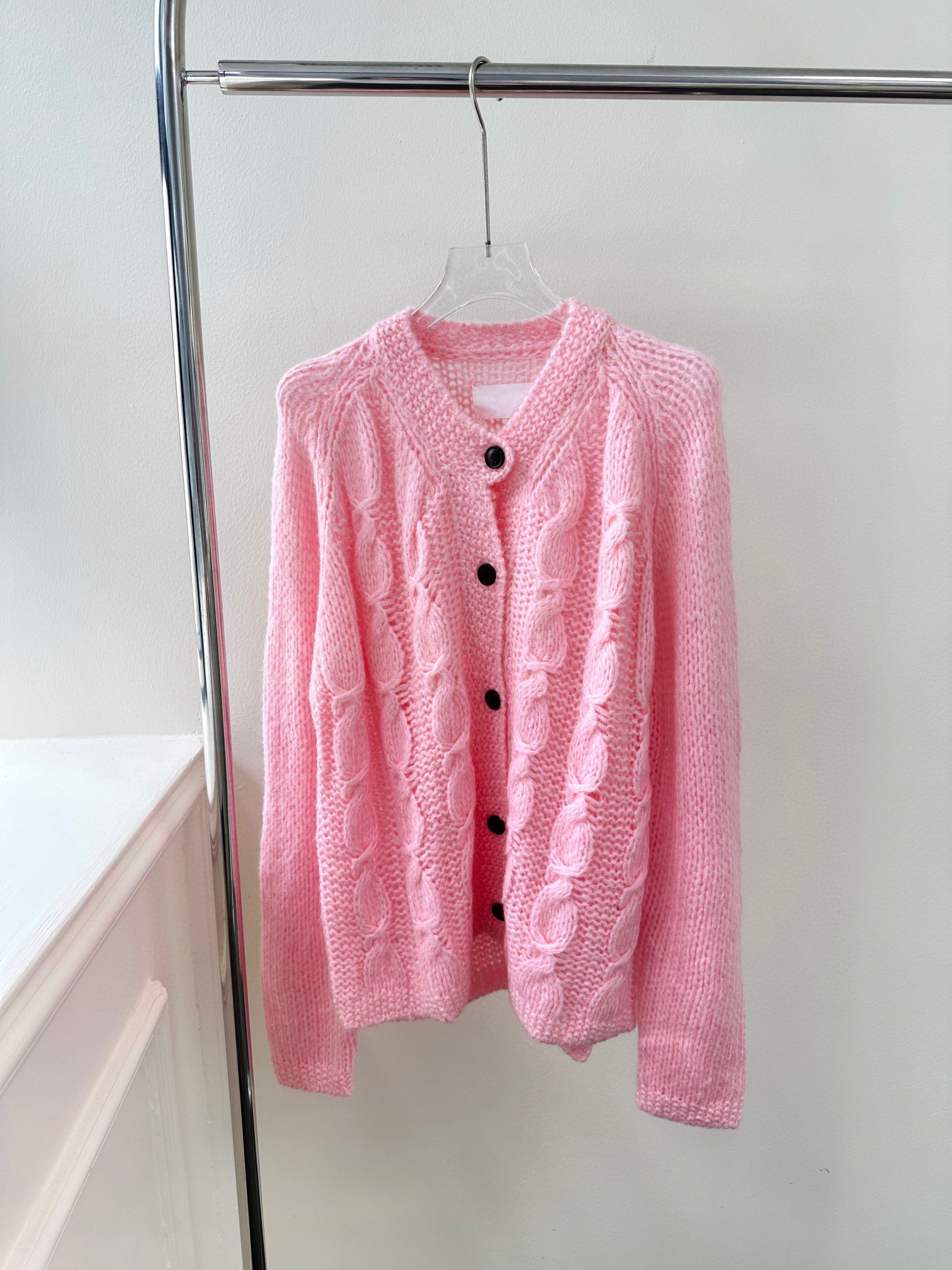 High-End Quality Women’s Suit: 24 SS Early Autumn Collection with Tweed and Cufflink