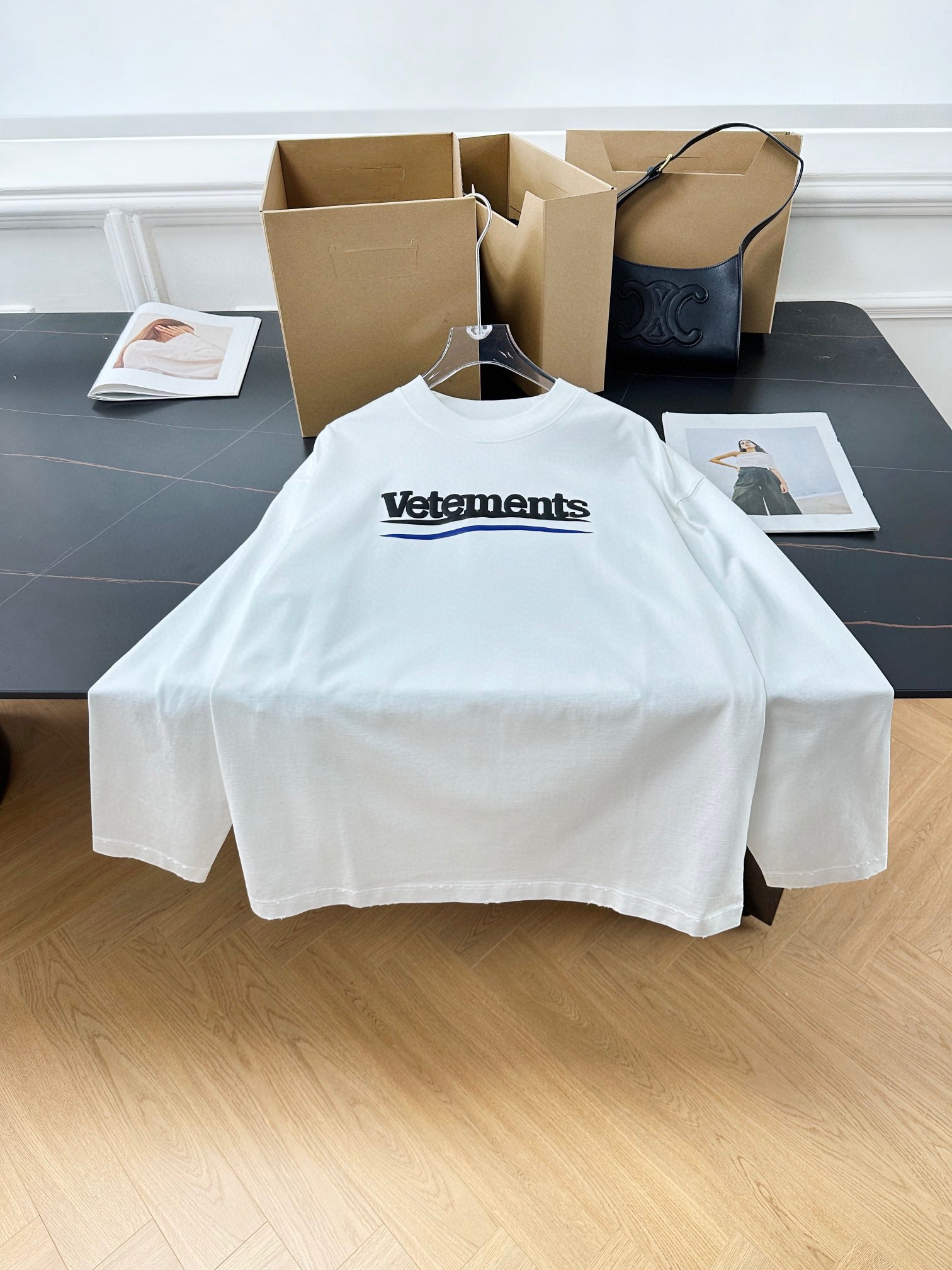 High-Quality Women’s Clothes: Long-Sleeve T-Shirt with Exclusive Logo Letters in Early Autumn - 图片 4