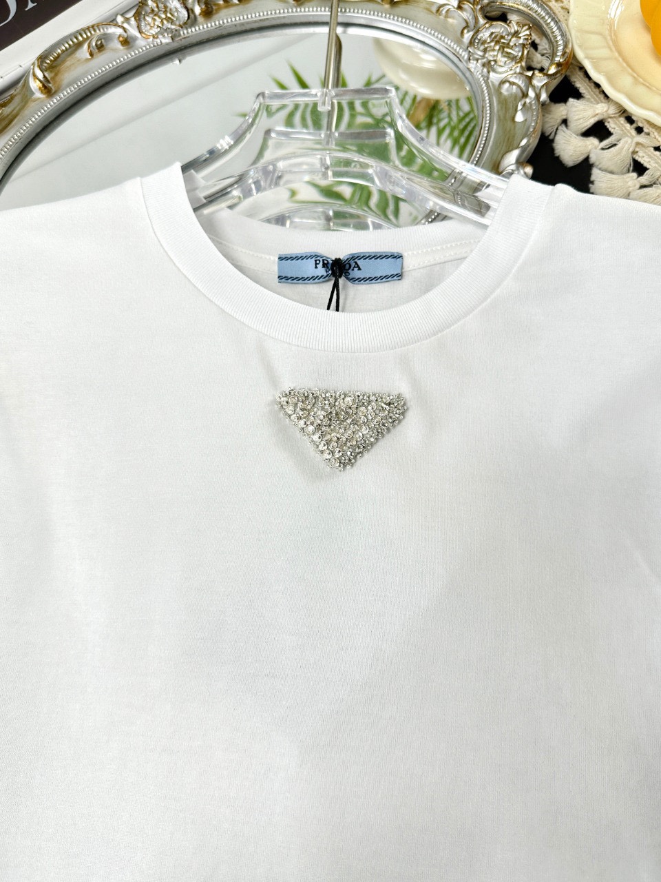 “High Quality Women’s Clothes: Triangular Rigo Long Sleeve T-shirt in Cotton Fabric” - 图片 5