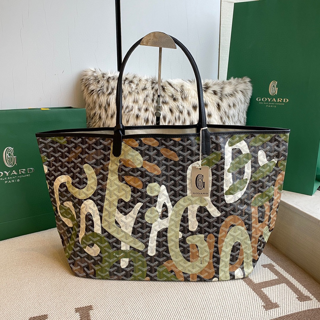 Goyard Store
 Handbags Tote Bags Doodle Green