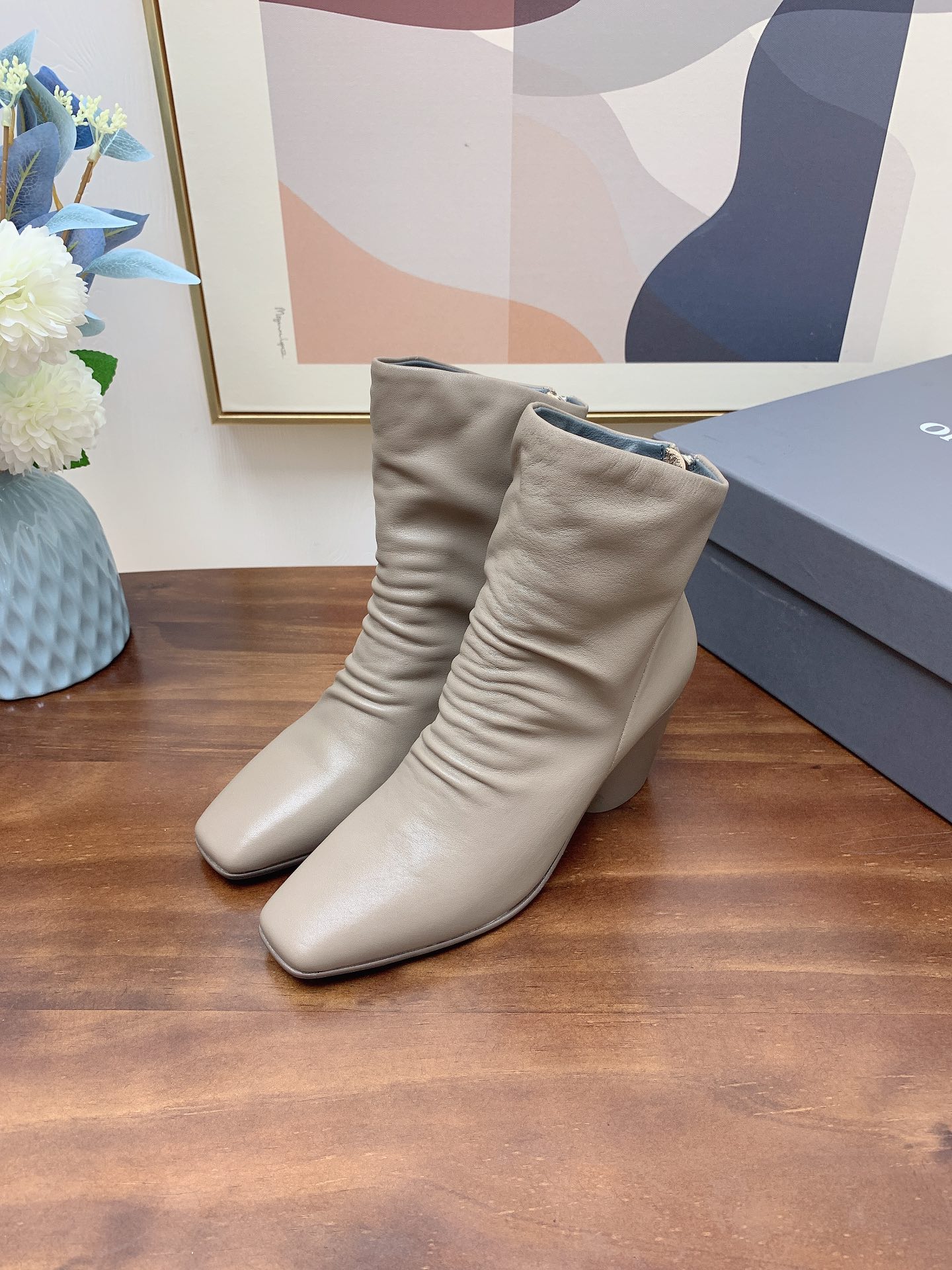 Officine Creatiive: Italian Handcrafted Shoes with Retro Chelsea Shorts and Unique Water Washing Technique