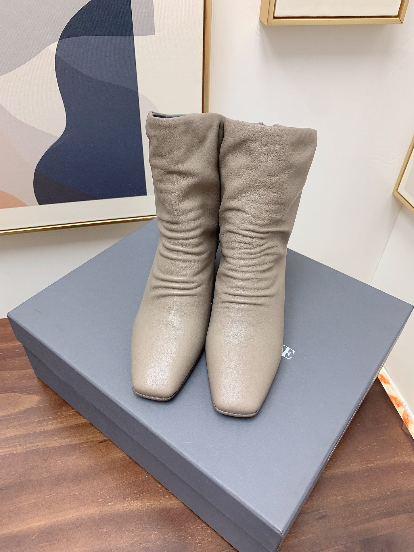 Officine Creatiive: Italian Handcrafted Shoes with Retro Chelsea Shorts and Unique Water Washing Technique - 图片 3