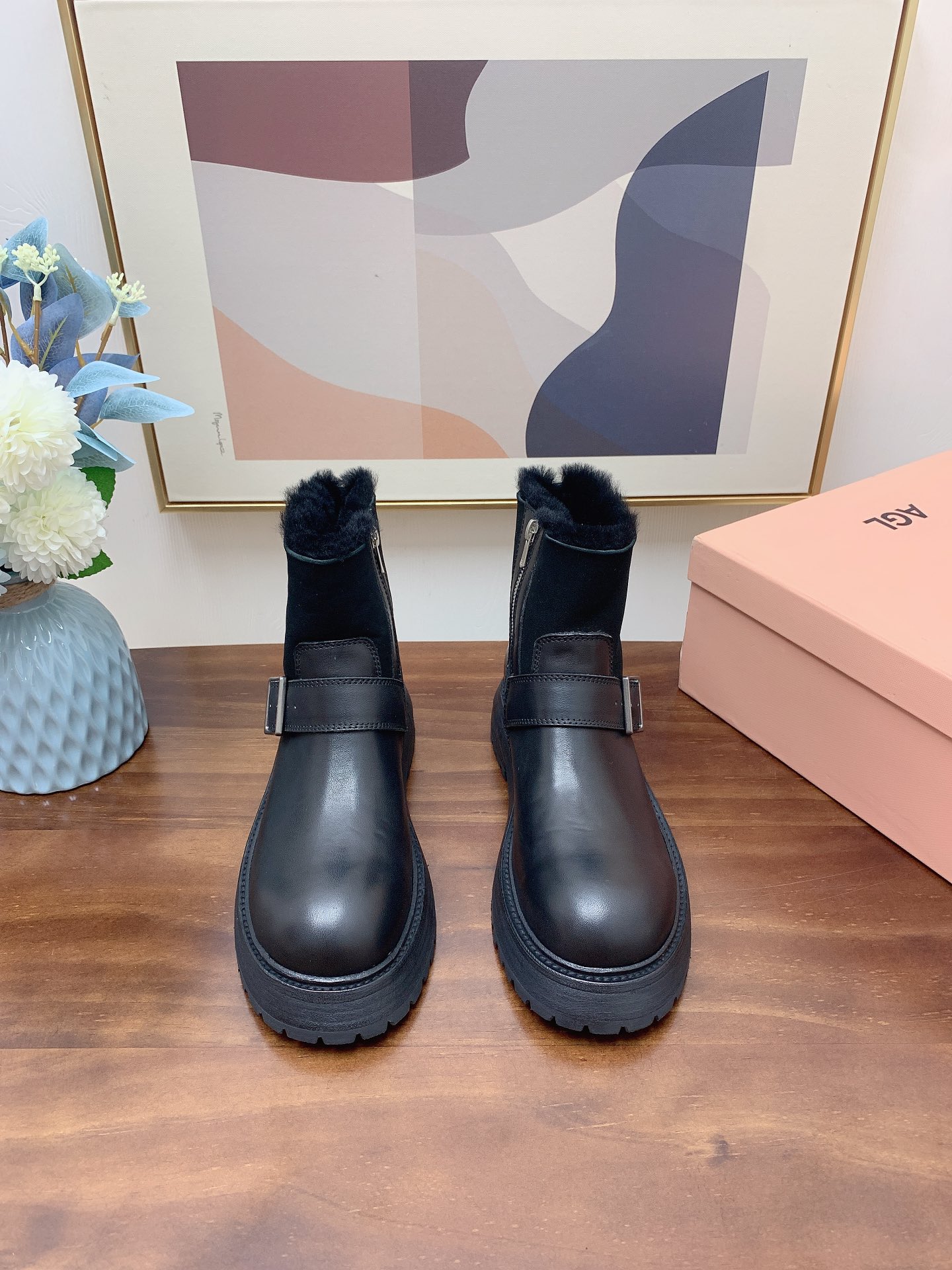 AGL Autumn/Winter Collection: Luxurious Leather Boots with Youthful Energy - 图片 5
