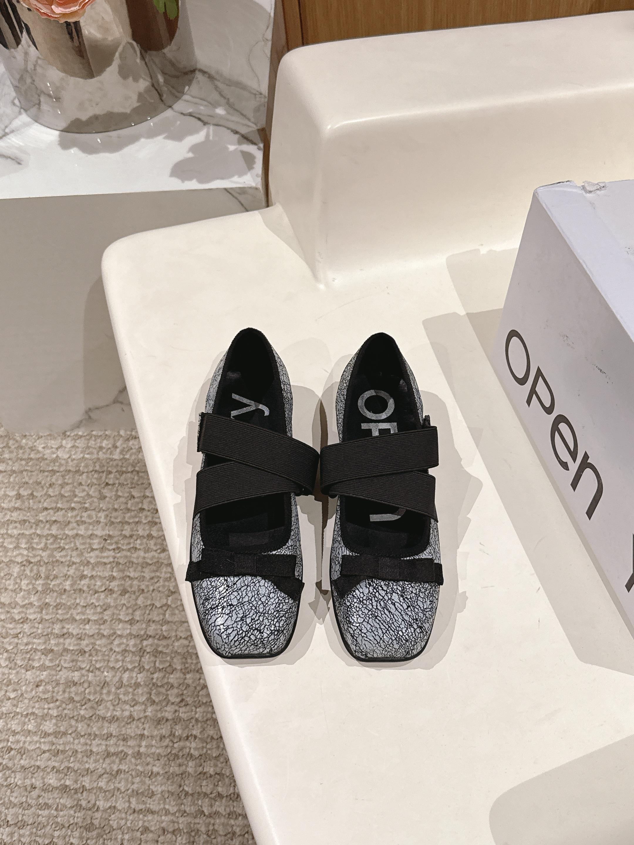 NO:225617,Top version Open YY autumn and winter new Korean retro ballet shoes. You can diy any style you want and match shoes of the same style!  Imported cowhide, inner li sheep, pure natural rubber sole, Size35-40 (40 custom made, no return or exchange), ballet shoes, cowhide19860909顶级版 Open YY 秋冬新款 韩国 复古 芭蕾鞋 可以diy出任何你想要的风格,去搭配同款风格的鞋子！ 材质进口牛皮 内里羊里 大底纯天然橡胶大底 Size35-40（40订做不退换）,芭蕾舞鞋,cowhide,Women's Shoes