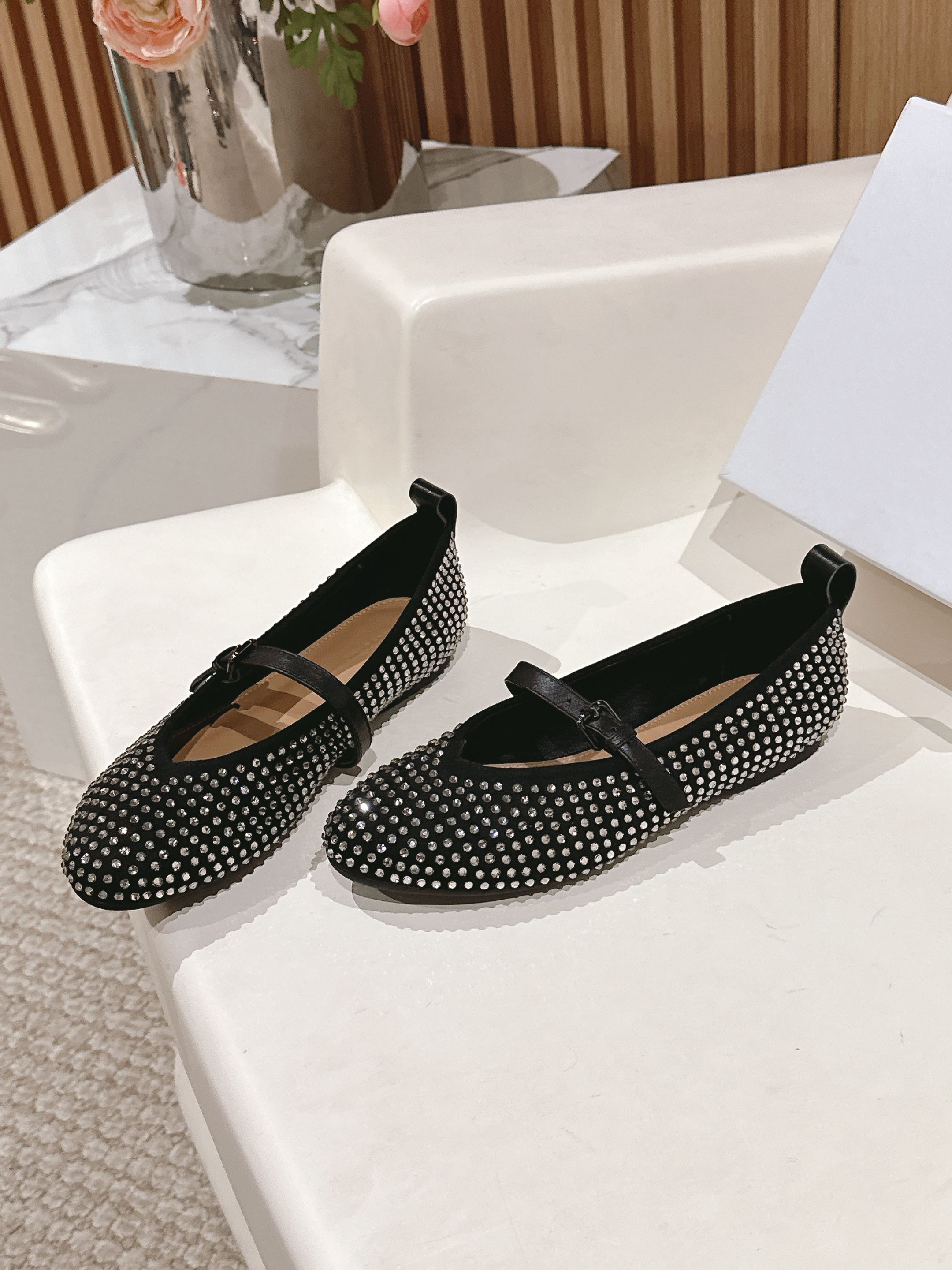 Sheepskin-covered Janderson shoes with rubber base, 35-40 size codes, original packaging. - 图片 4
