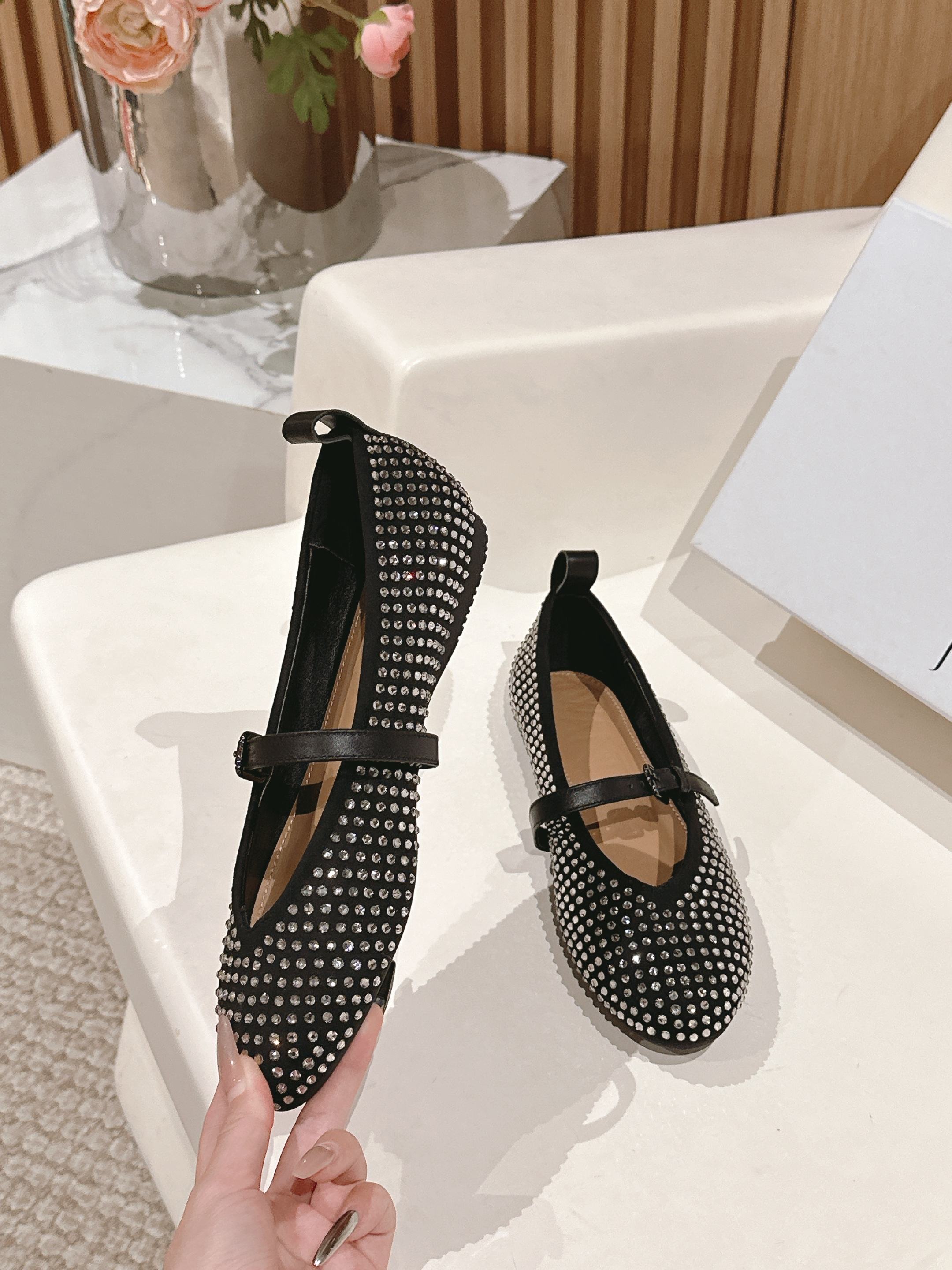 Sheepskin-covered Janderson shoes with rubber base, 35-40 size codes, original packaging. - 图片 3