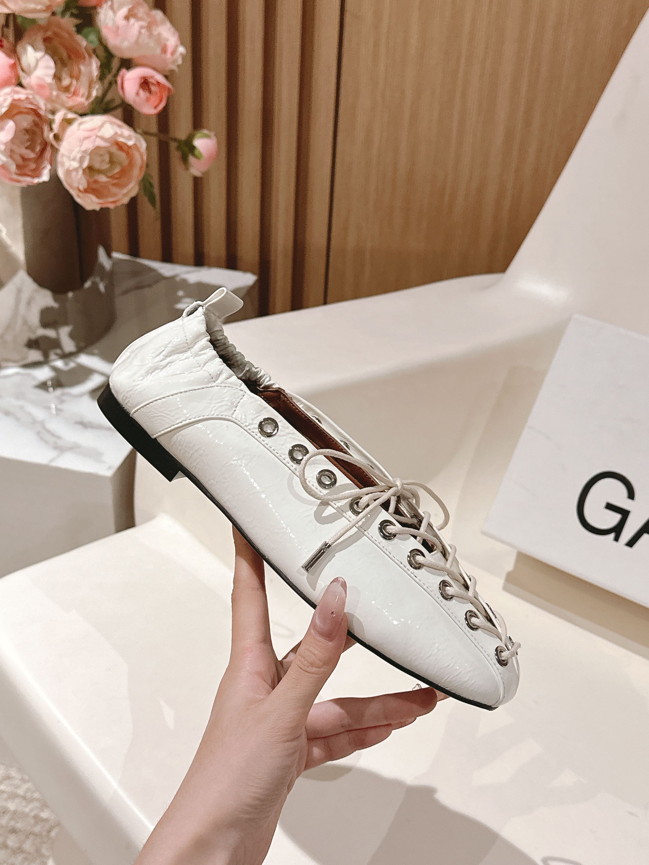 Versatile GANNI 25s: Comfortable, Stylish Shoes for Every Season - 图片 5
