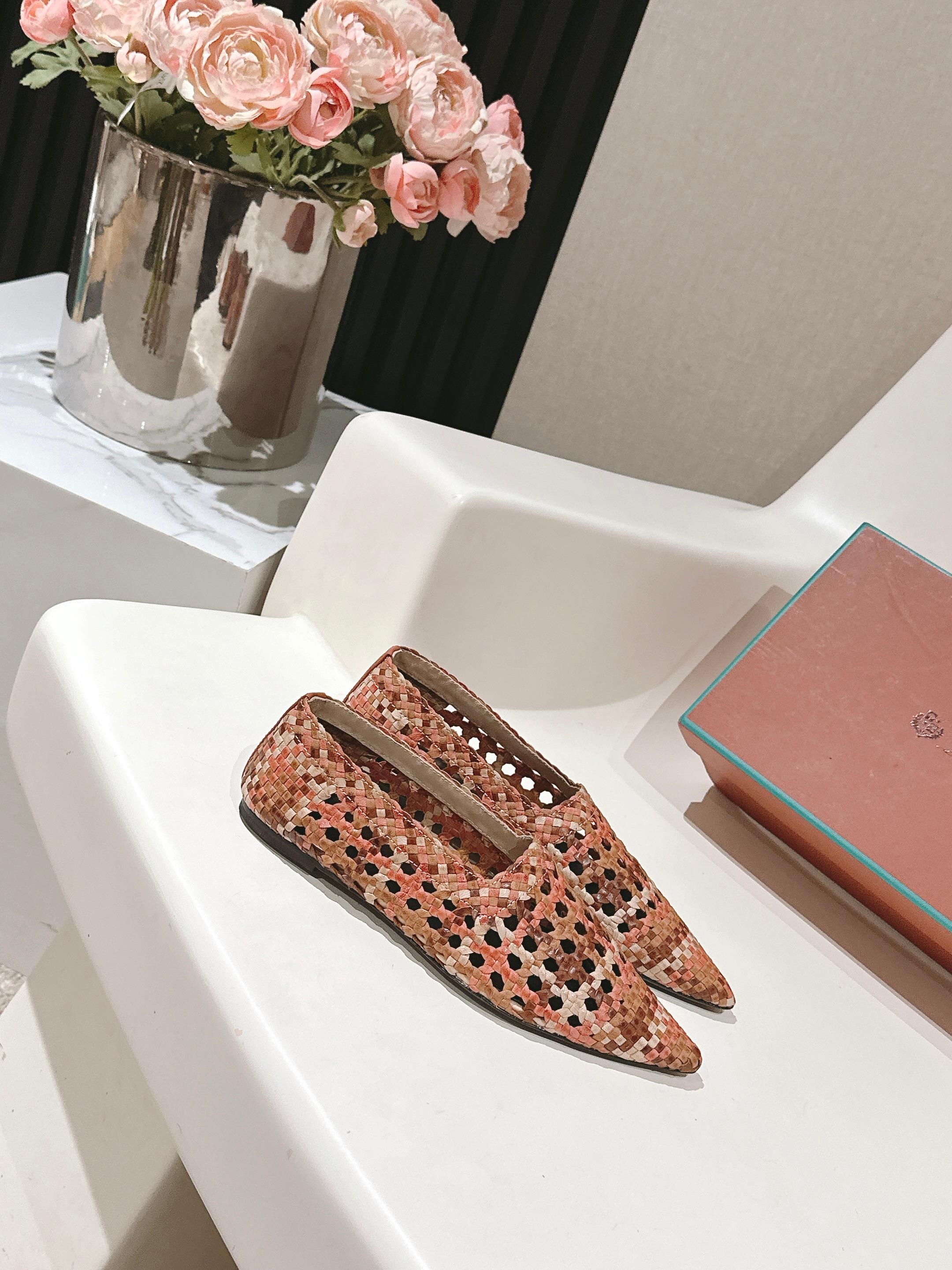 Loro Piana’s Hand-Made Ballet Shoes for Spring and Summer Collection - 图片 4
