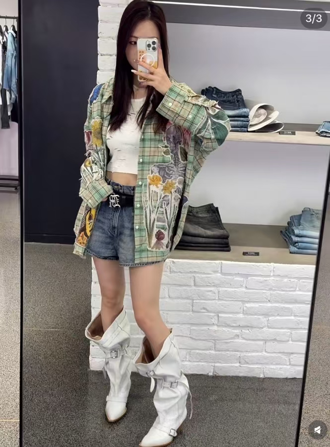 NO:424255,Stacks of boots reach new heights, boots, boots19860909堆堆靴美出新高度,靴子,boots,Women's Shoes