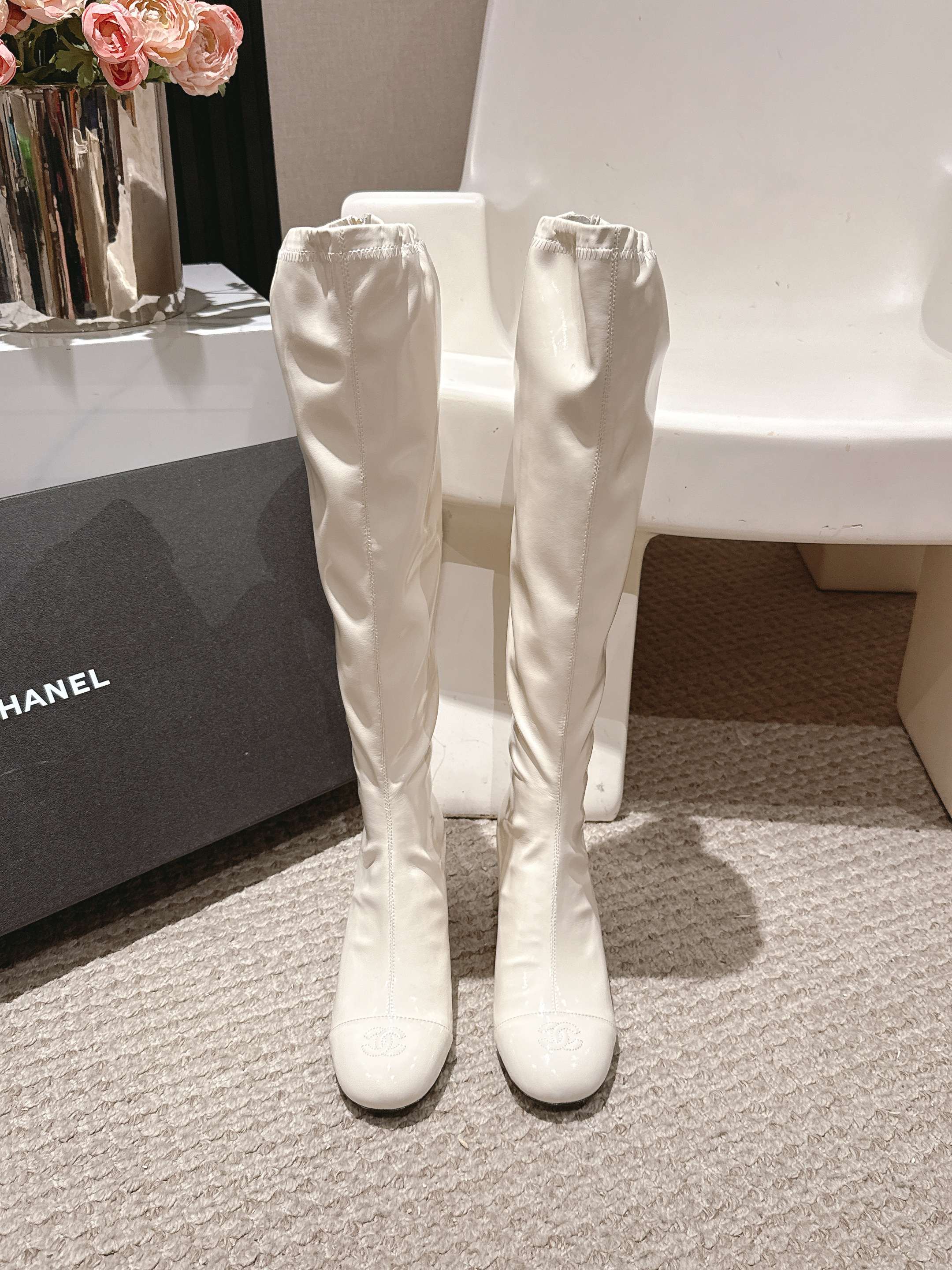 NO:535990,CHANE*｜Xiaoxiang 25A new pointed double C color-blocked wedge boots The fabric is made of original custom leather The inner foot pads are all lambskin imported from Italy size35-39 (customized by 40/41), boots, chanel, boots, sheepskin, Leather soles19860909CHANE*｜小香25A新品尖头双C拼色坡跟长靴 面料采用原版定制皮料 内里垫脚均为小羊皮 意大利进口真皮大底 size35-39（40/41定制）,靴子,chanel,boots,sheepskin,Leather soles,Women's Shoes