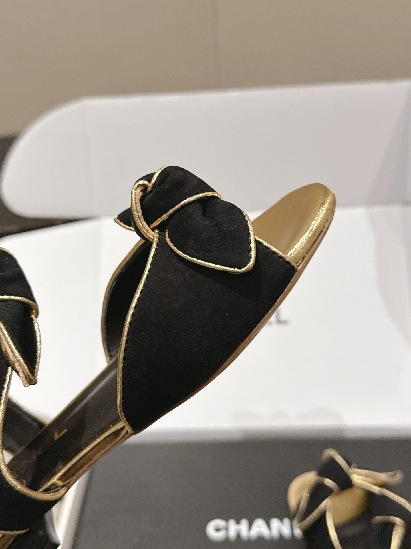 Designer Women Shoes