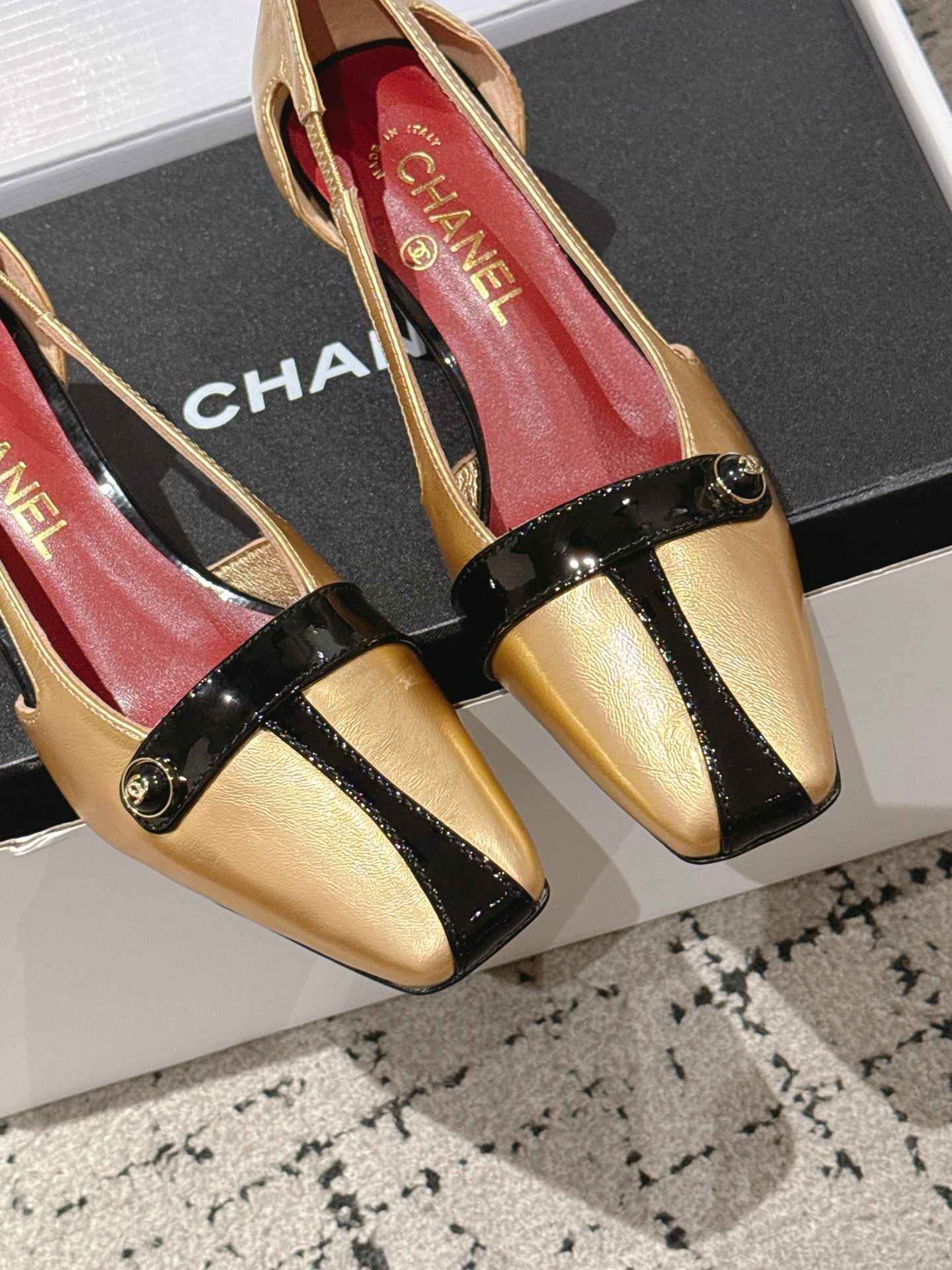 Designer Women Shoes