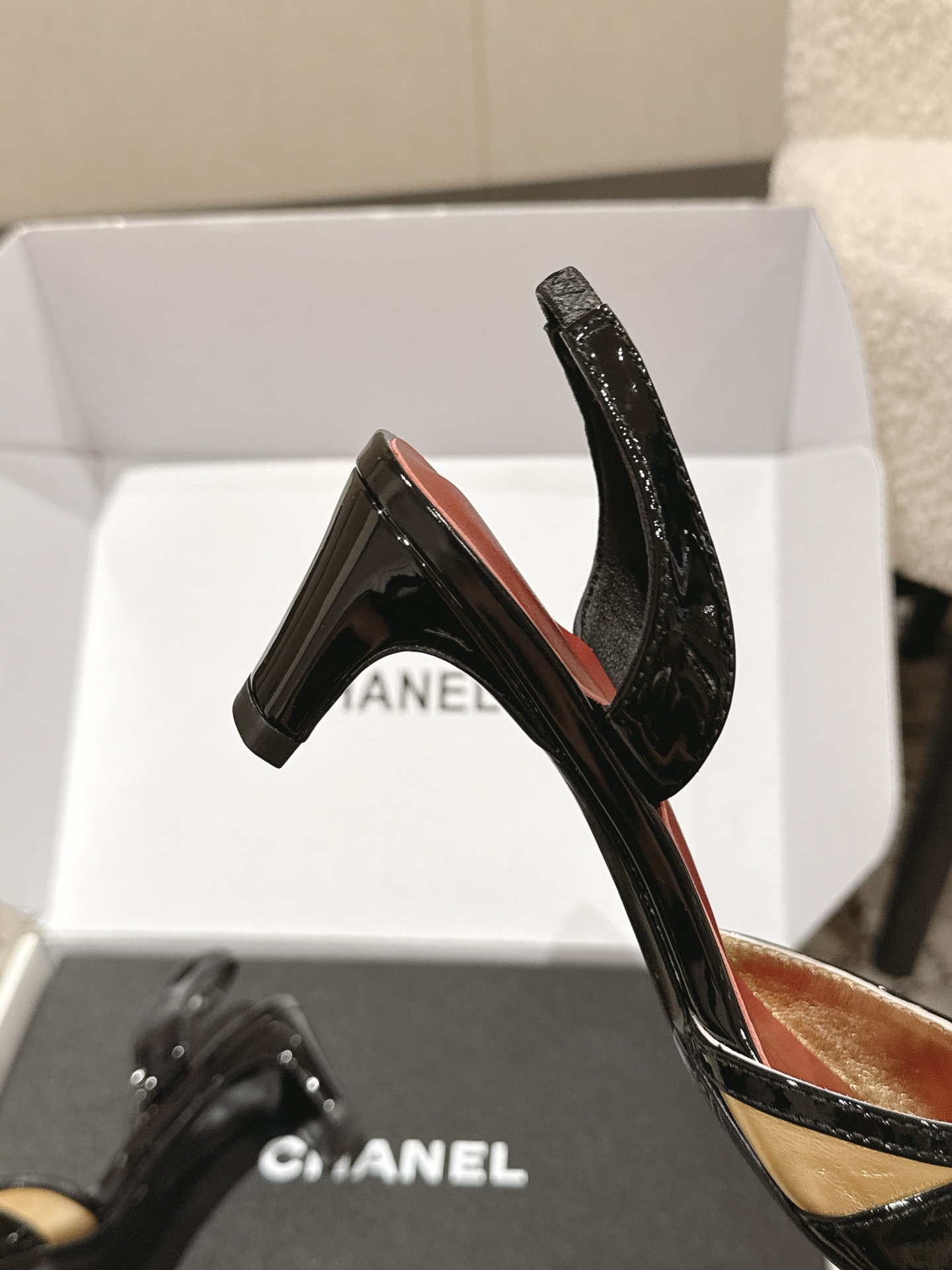 Designer Women Shoes