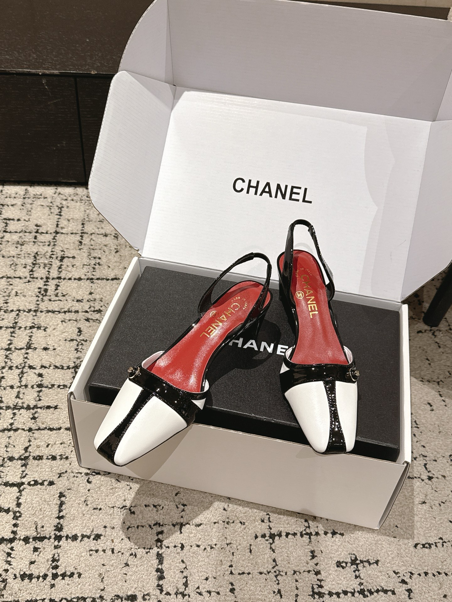 Designer Women Shoes