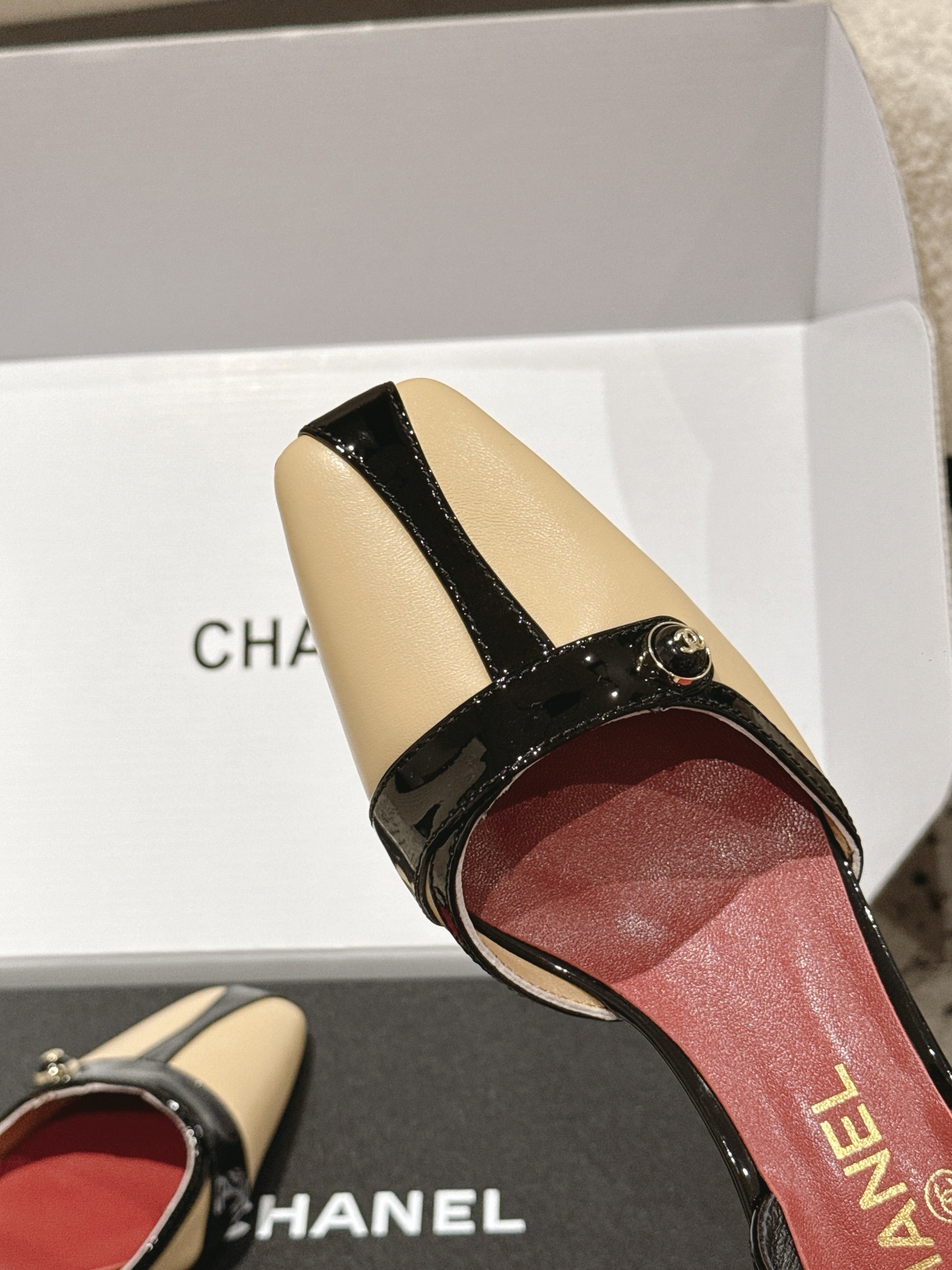 Designer Women Shoes