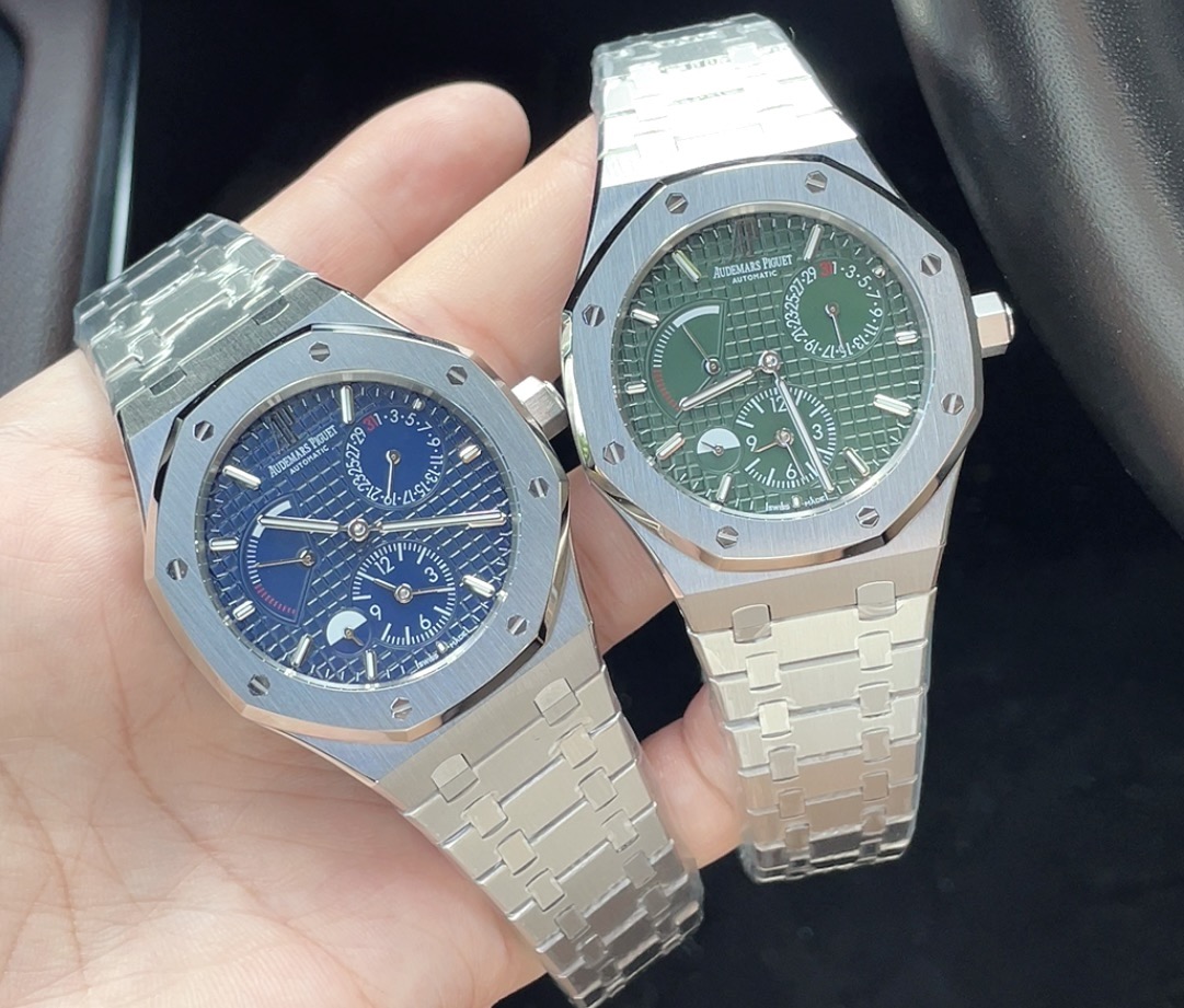 Audemars Piguet Royal Oak Selfwinding Flying Tourbillon Chronograph stainless steel case and bracelet, green dial 41mm Men's Automatic