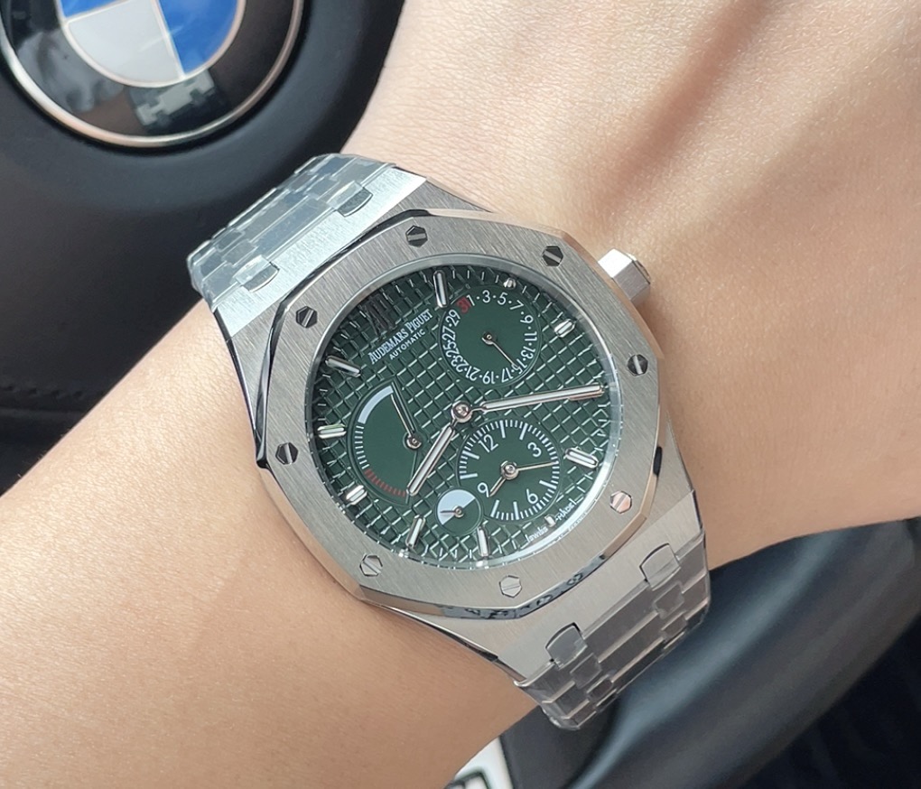 Audemars Piguet Royal Oak Selfwinding Flying Tourbillon Chronograph stainless steel case and bracelet, green dial 41mm Men's Automatic