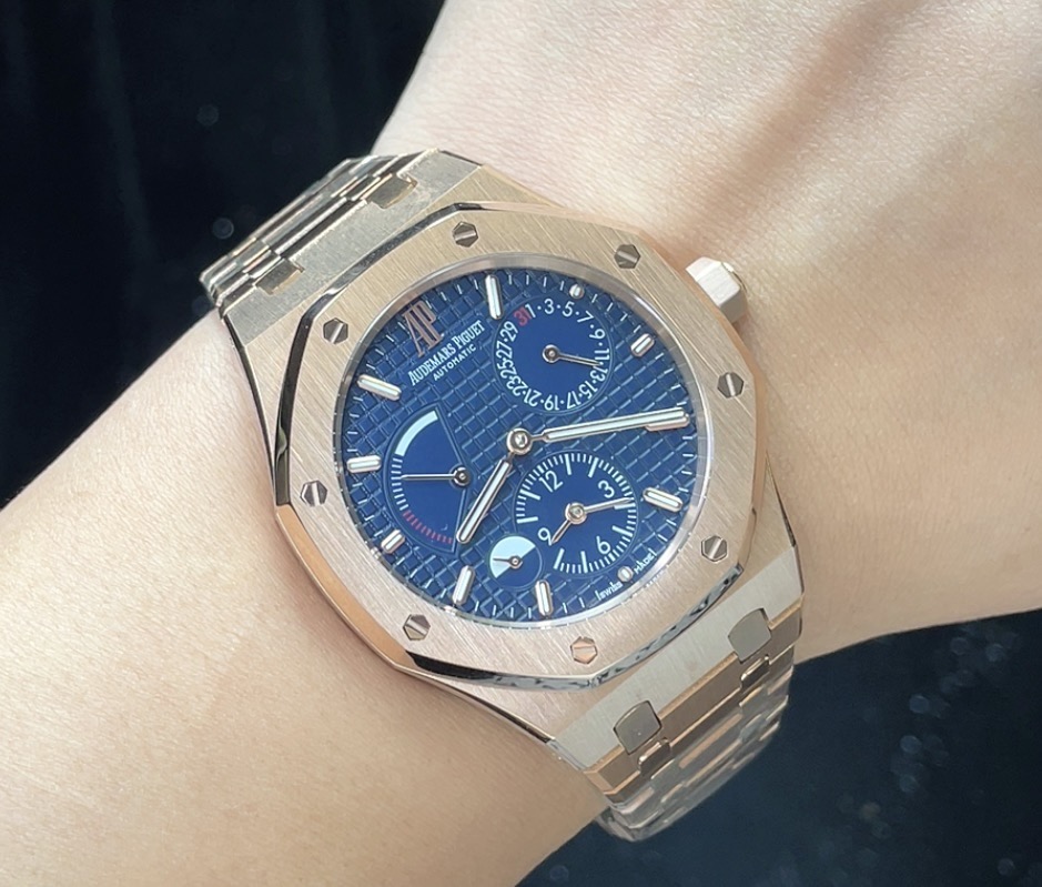 Audemars Piguet Royal Oak Dual Time rose gold case and bracelet white dial 41mm Men s Automatic | BUY WATCHES USA luxury watches