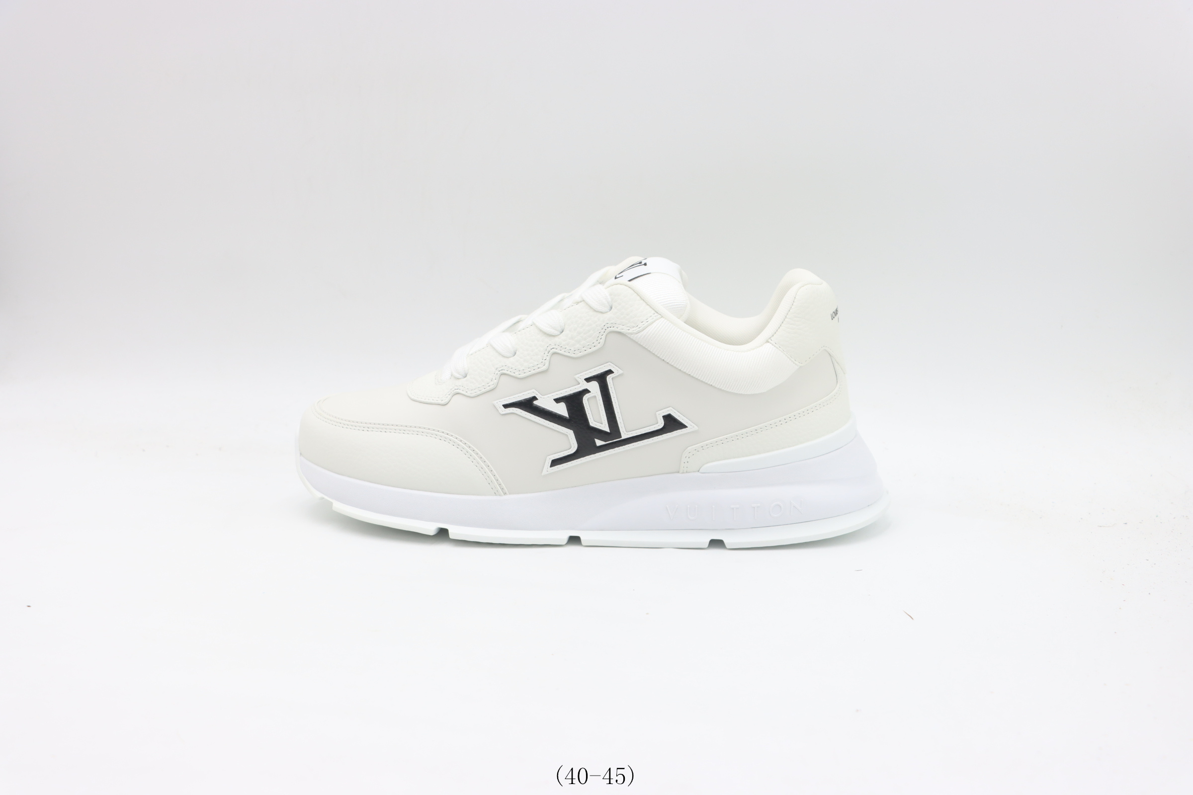 【广东版 路易威登板鞋系列】路易威登/Louis Vuitton LV休闲鞋 白黑 货号 ❗❗❗ LV路易威登Louis Vuitton休闲运动文化百搭休闲鞋